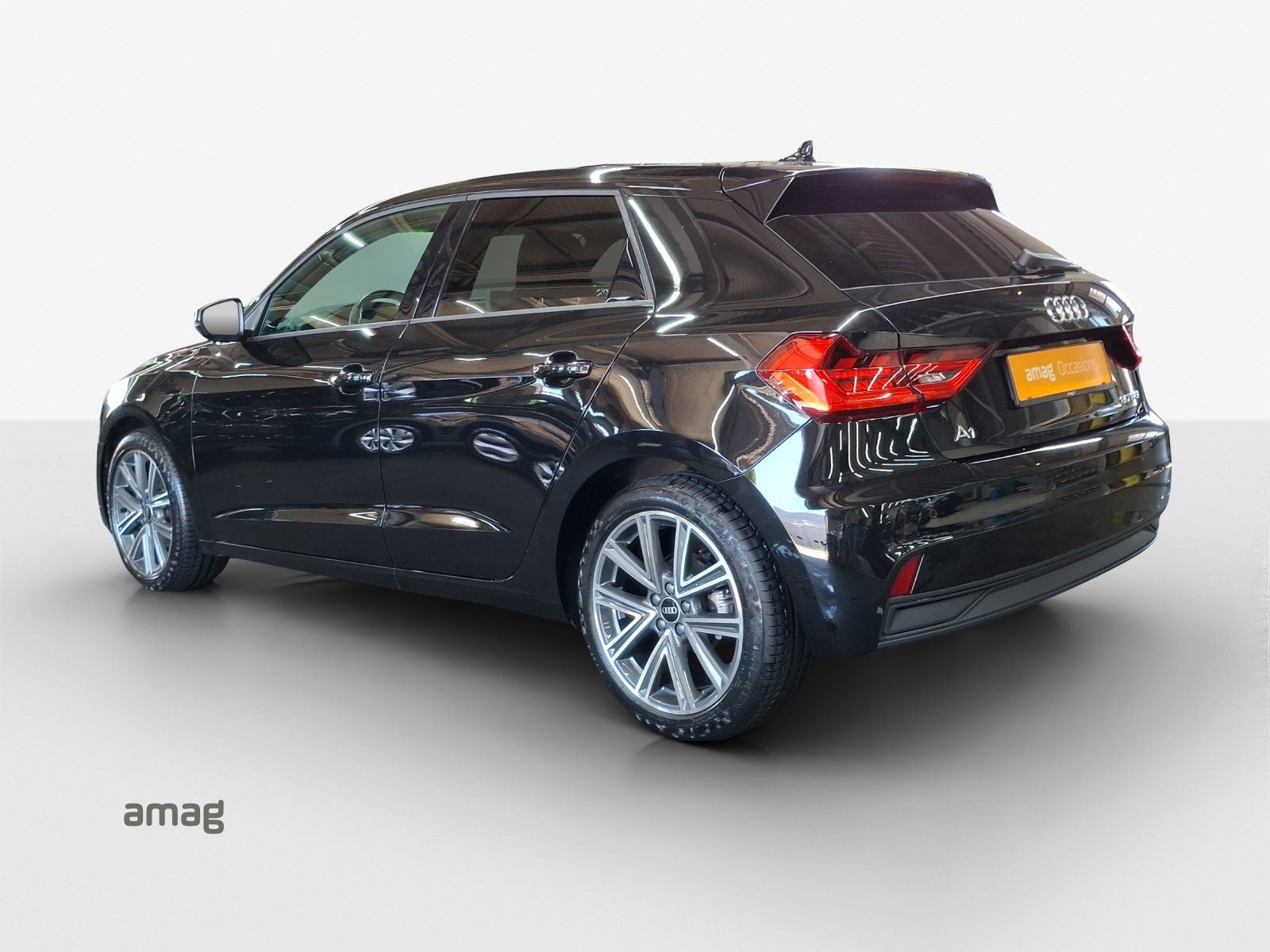 AUDI A1 Sportback 30 TFSI S-tronic-showroom-element-2