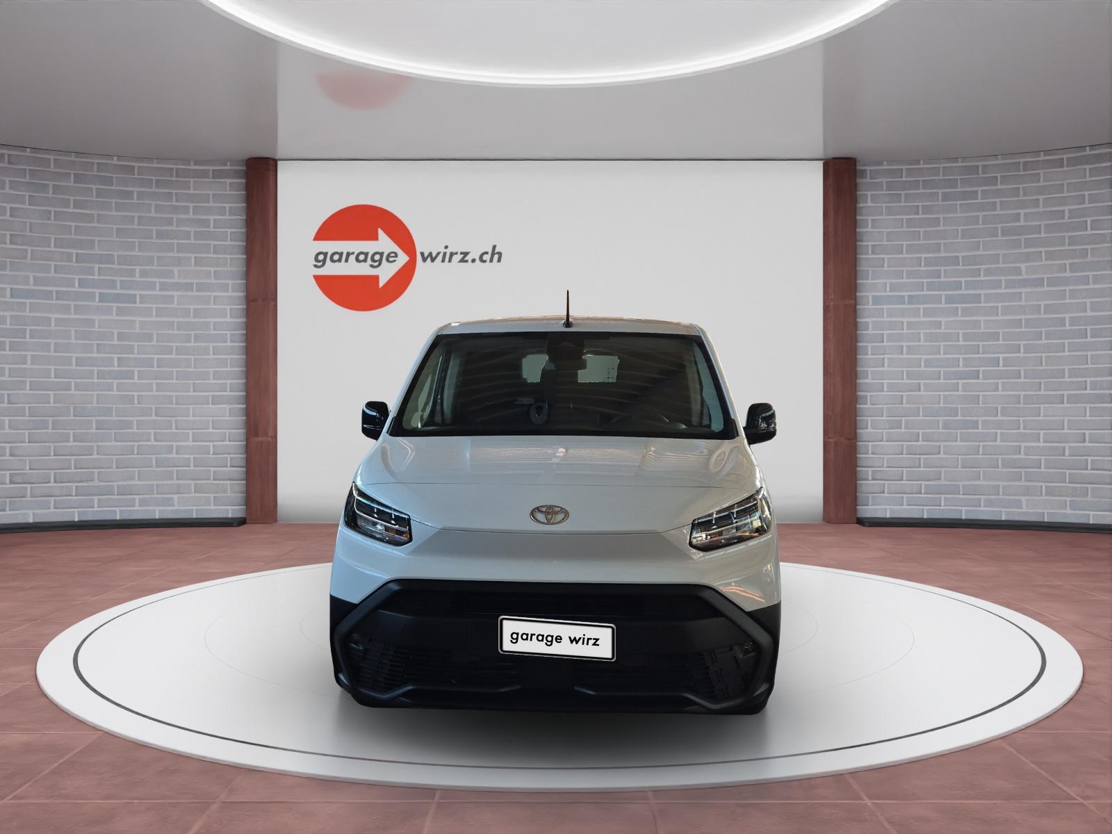 TOYOTA PROACE CITY Van L2 1.2 Active-showroom-element-2