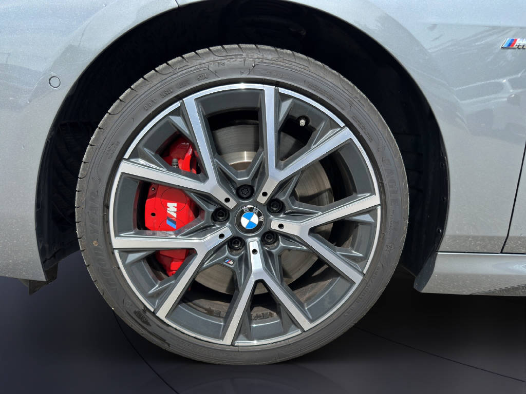 BMW 220i xDrive Gran Coupé-image-8
