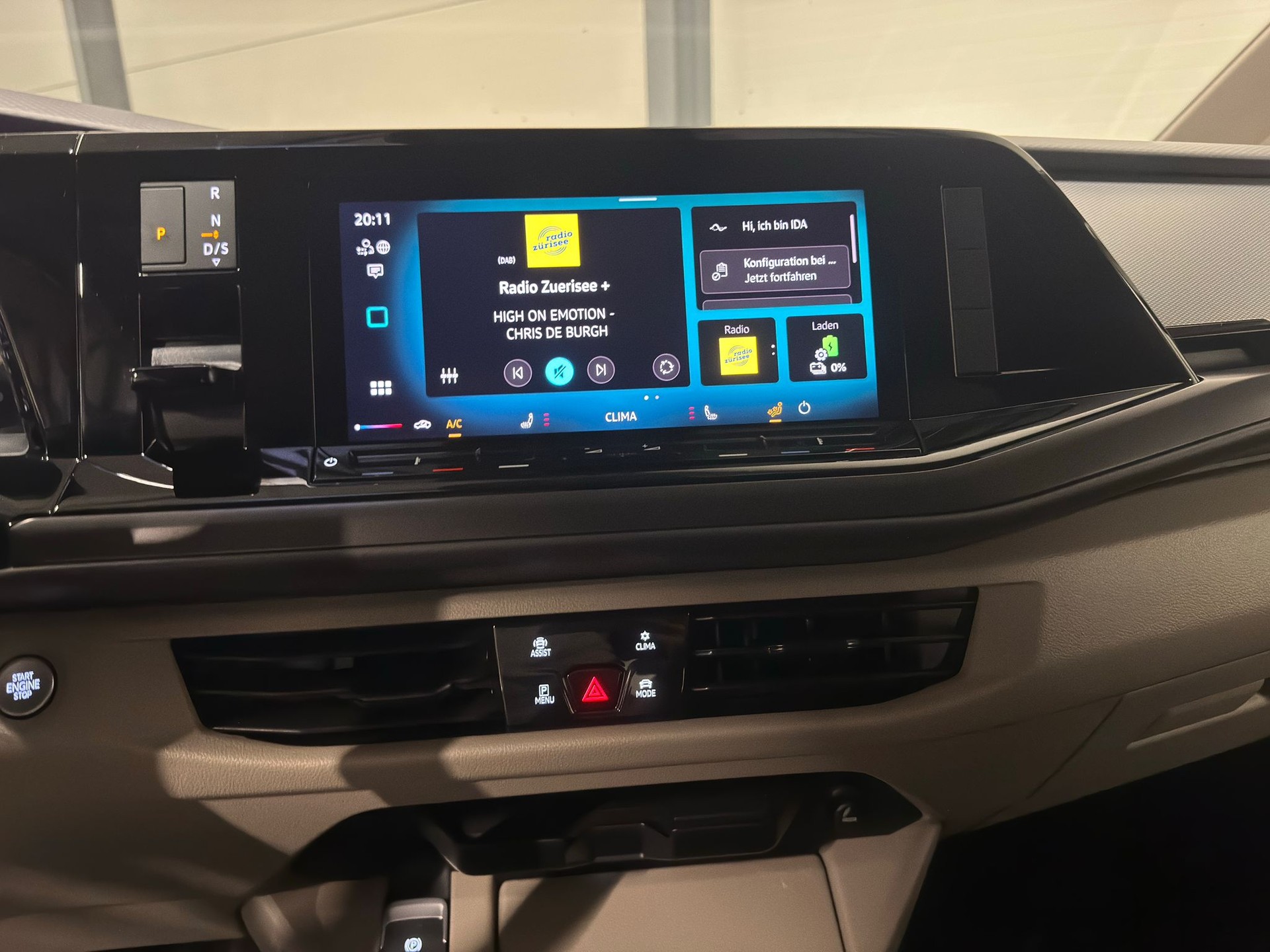 VW Multivan 1.5 TSI eHybrid Style DSG 4motion-image-13