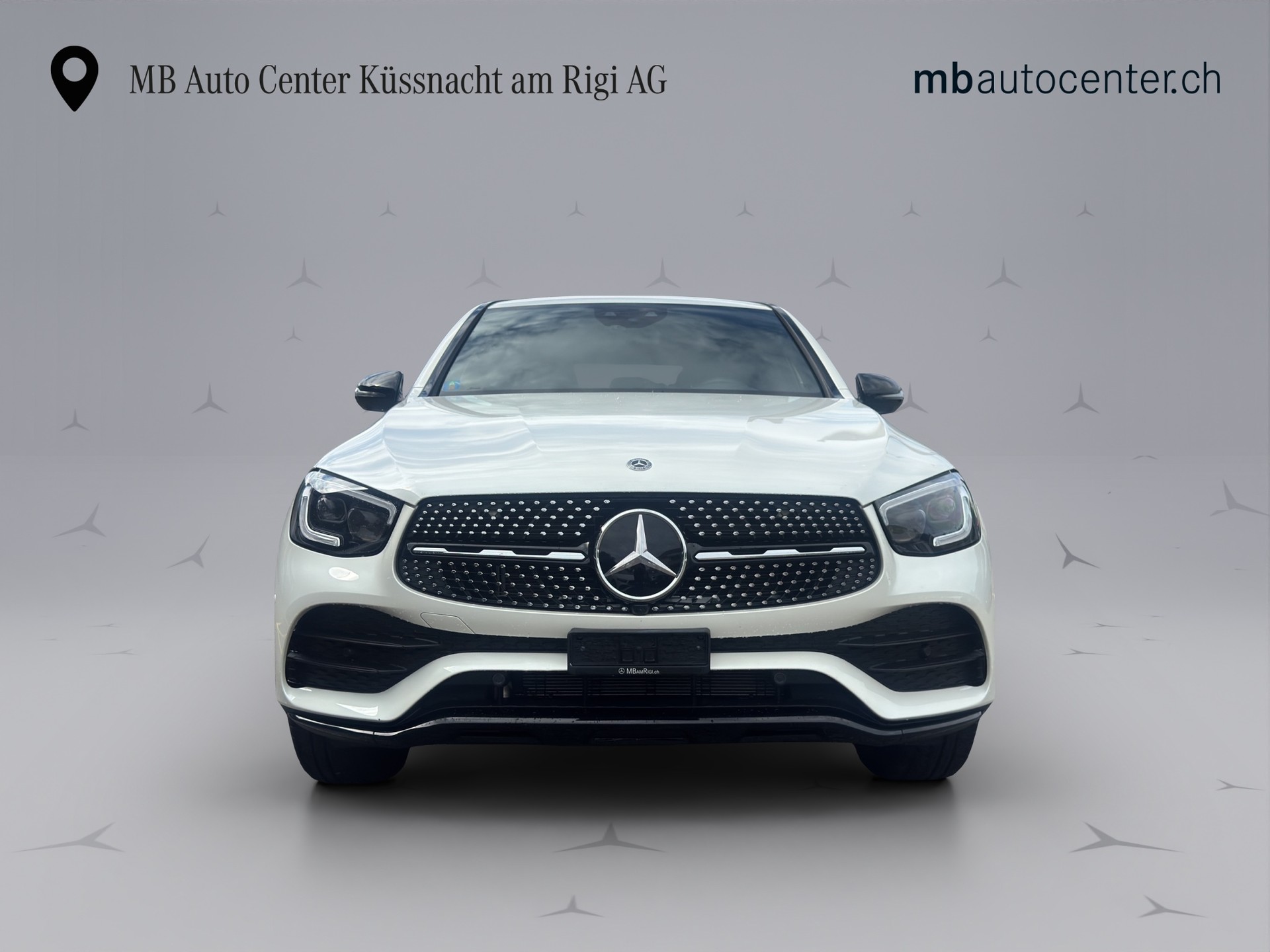 MERCEDES-BENZ 300 AMG Line 4m-showroom-element-1