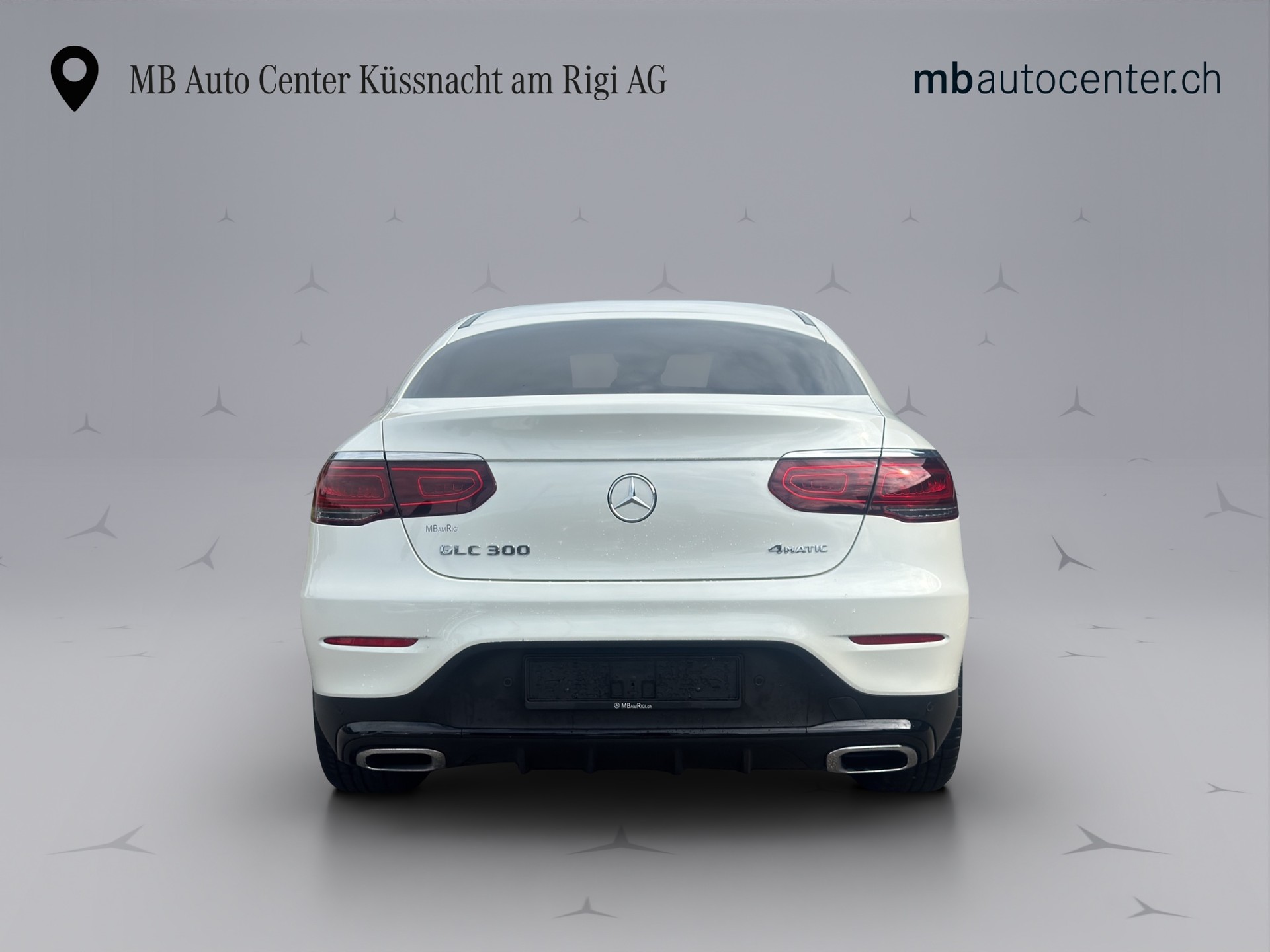 MERCEDES-BENZ 300 AMG Line 4m-image-4
