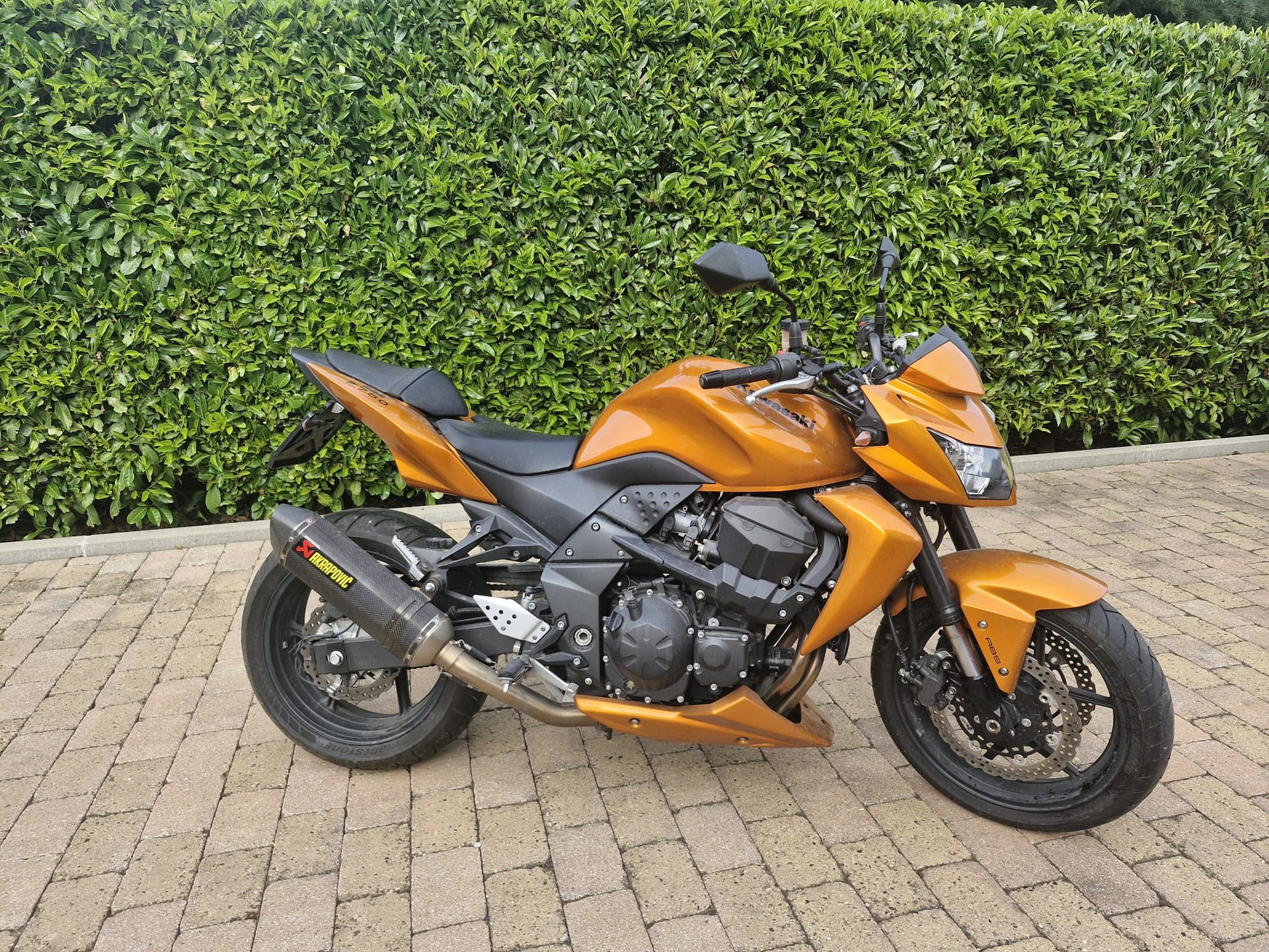 KAWASAKI Z 750-image-0