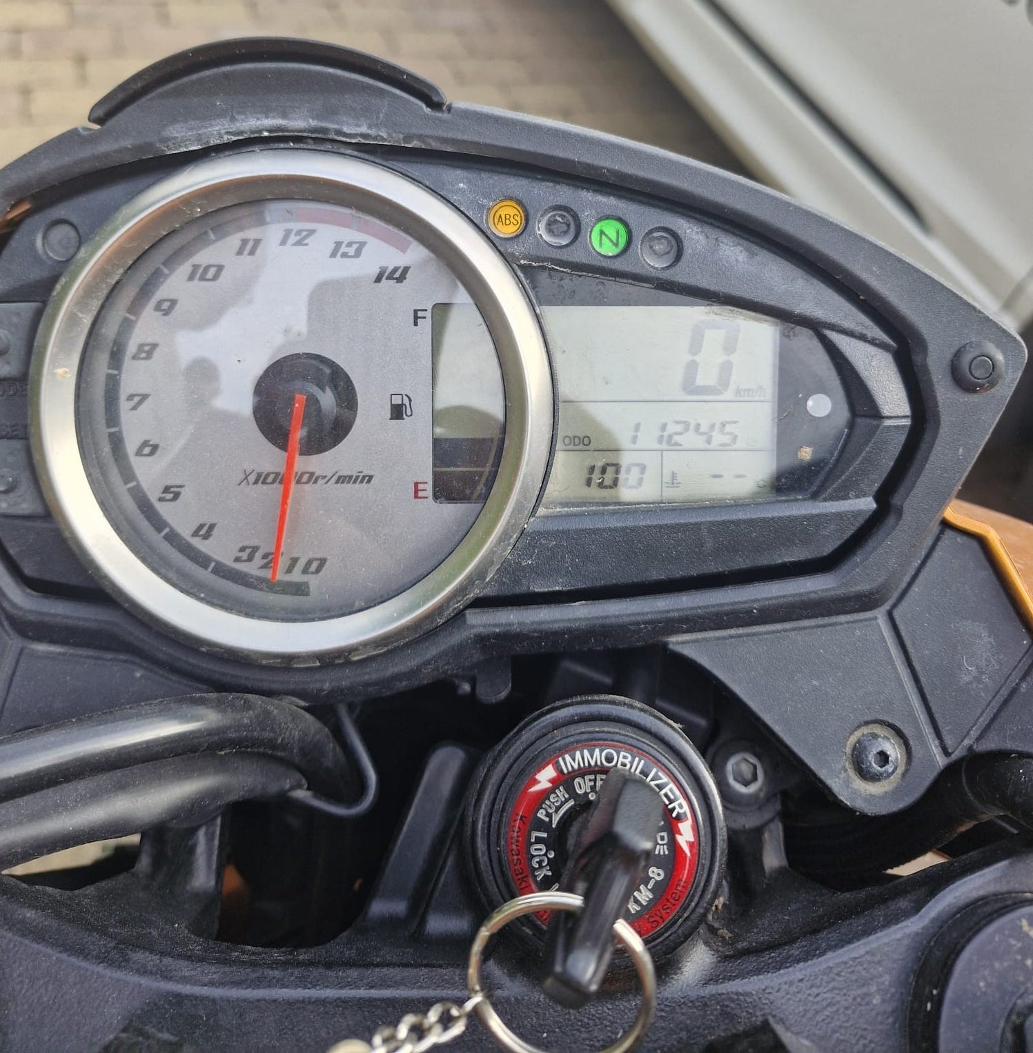 KAWASAKI Z 750-image-5