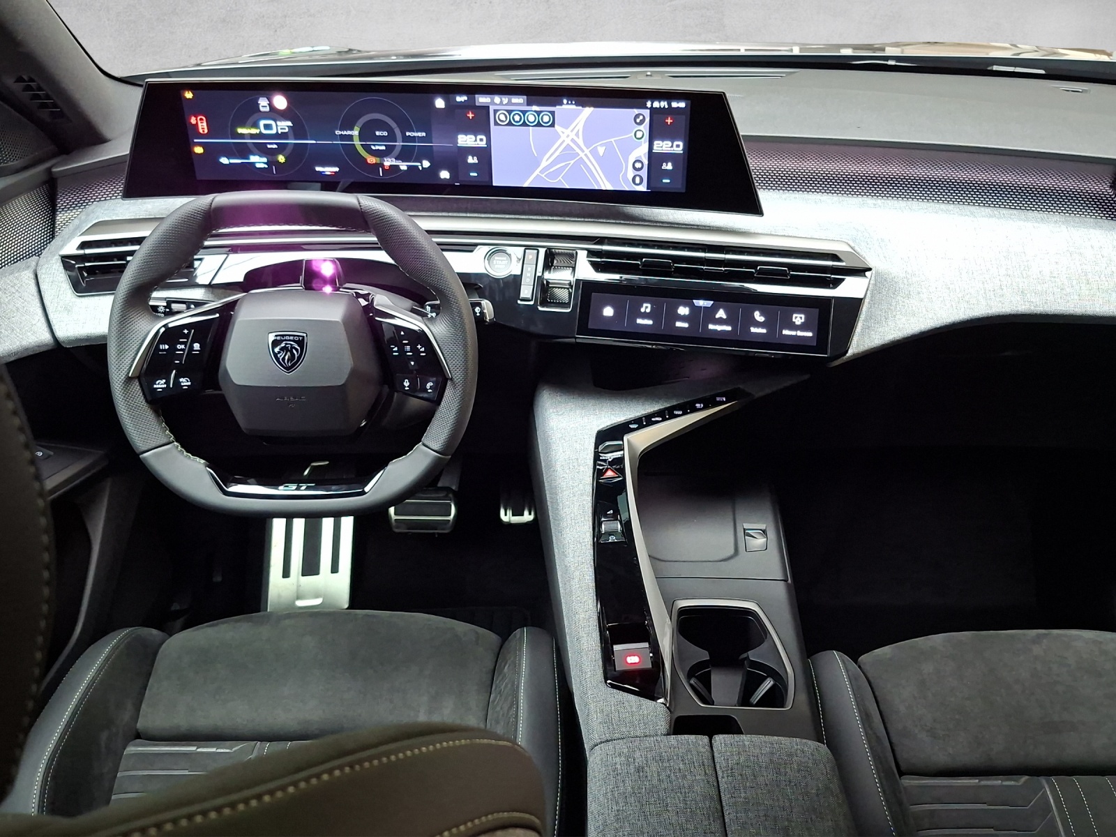 PEUGEOT 3008 1.6 PHEV 225 GT Exclusive-image-8