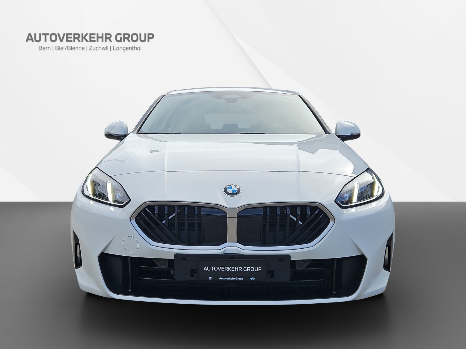 BMW 116 Steptronic-showroom-element-1