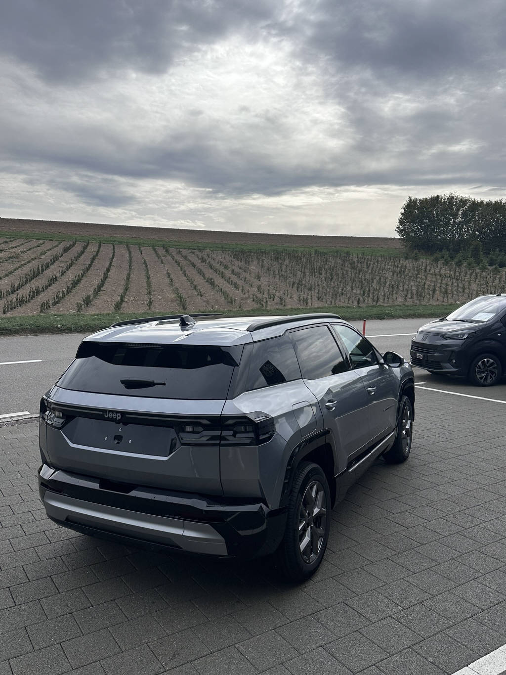 JEEP Compass 1.2 MHEV First Edition-showroom-element-2