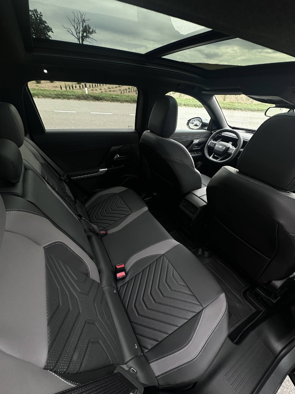 JEEP Compass 1.2 MHEV First Edition-image-8