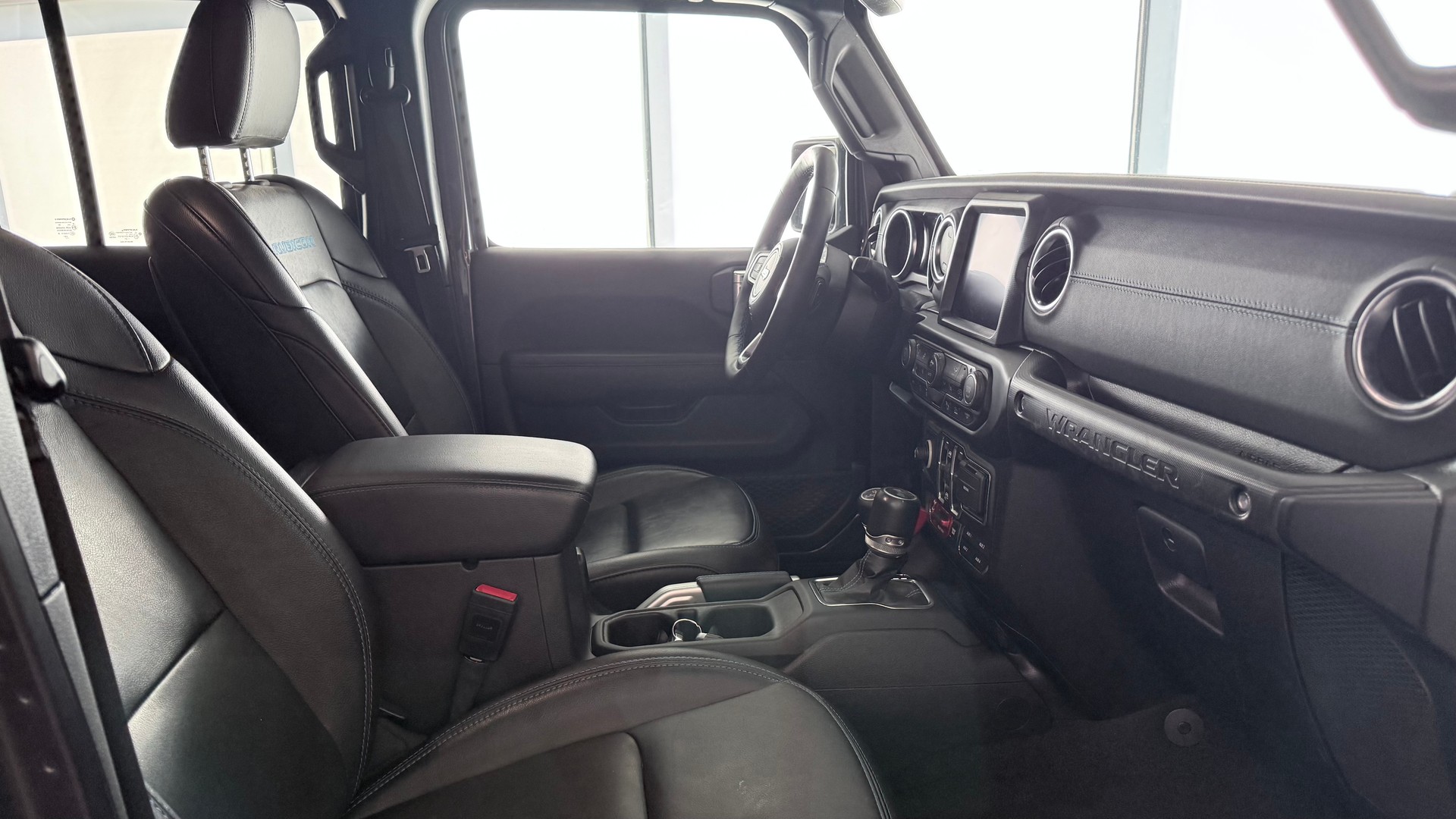 JEEP Wrangler 2.0 Turbo Rubicon Unlimited 4xe-image-21
