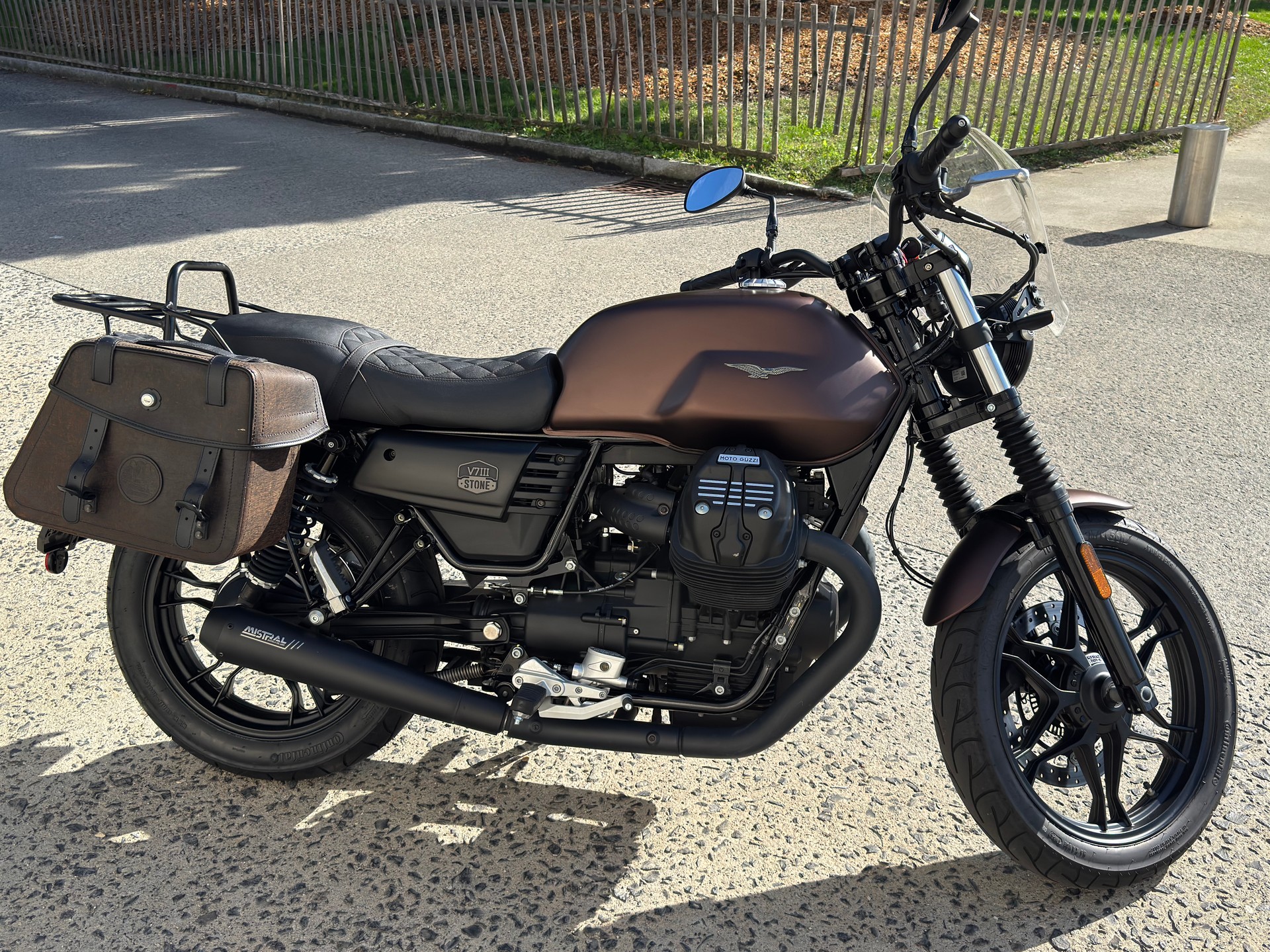 MOTO GUZZI V7 III Stone S-image-0