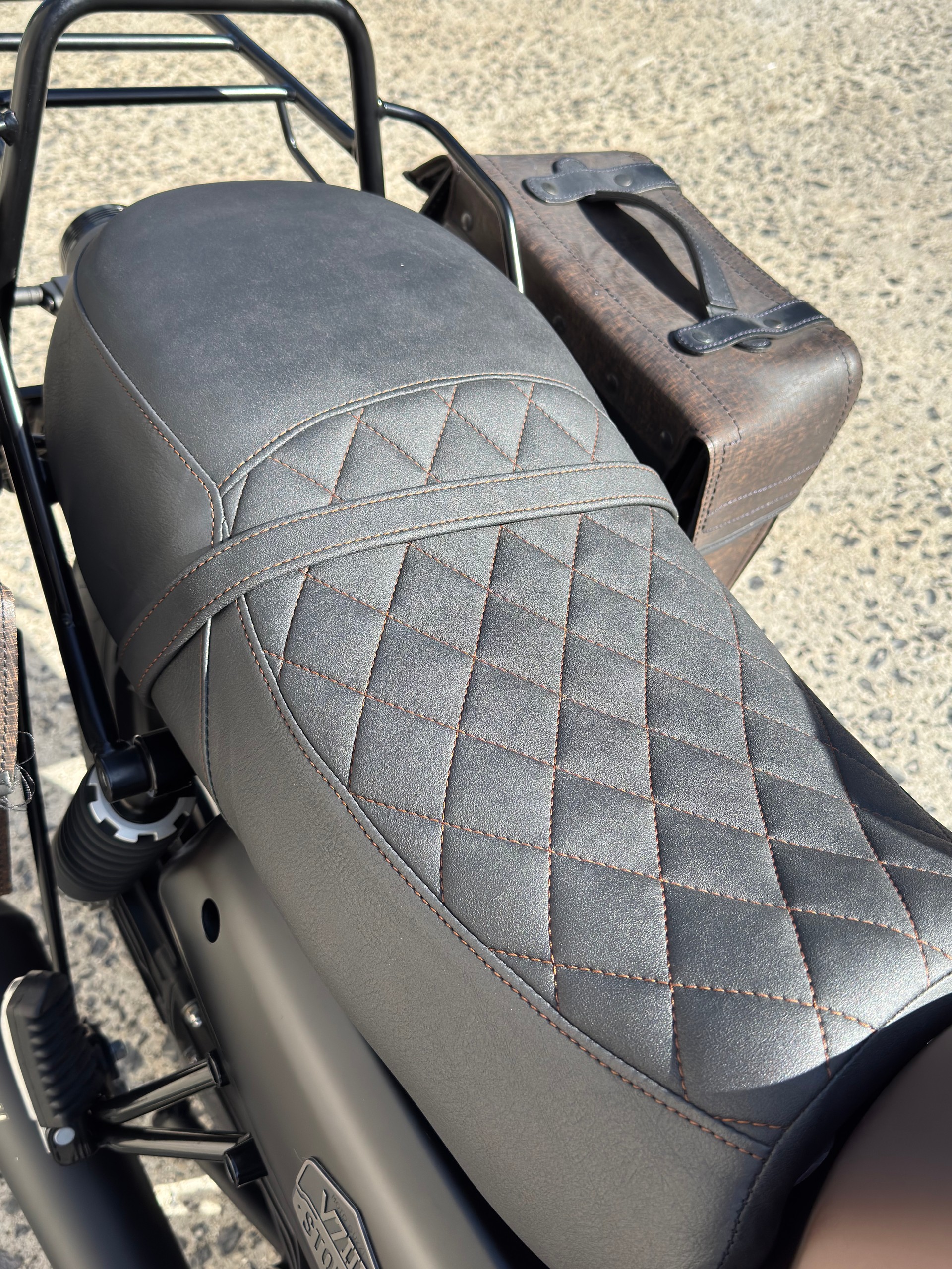MOTO GUZZI V7 III Stone S-image-3