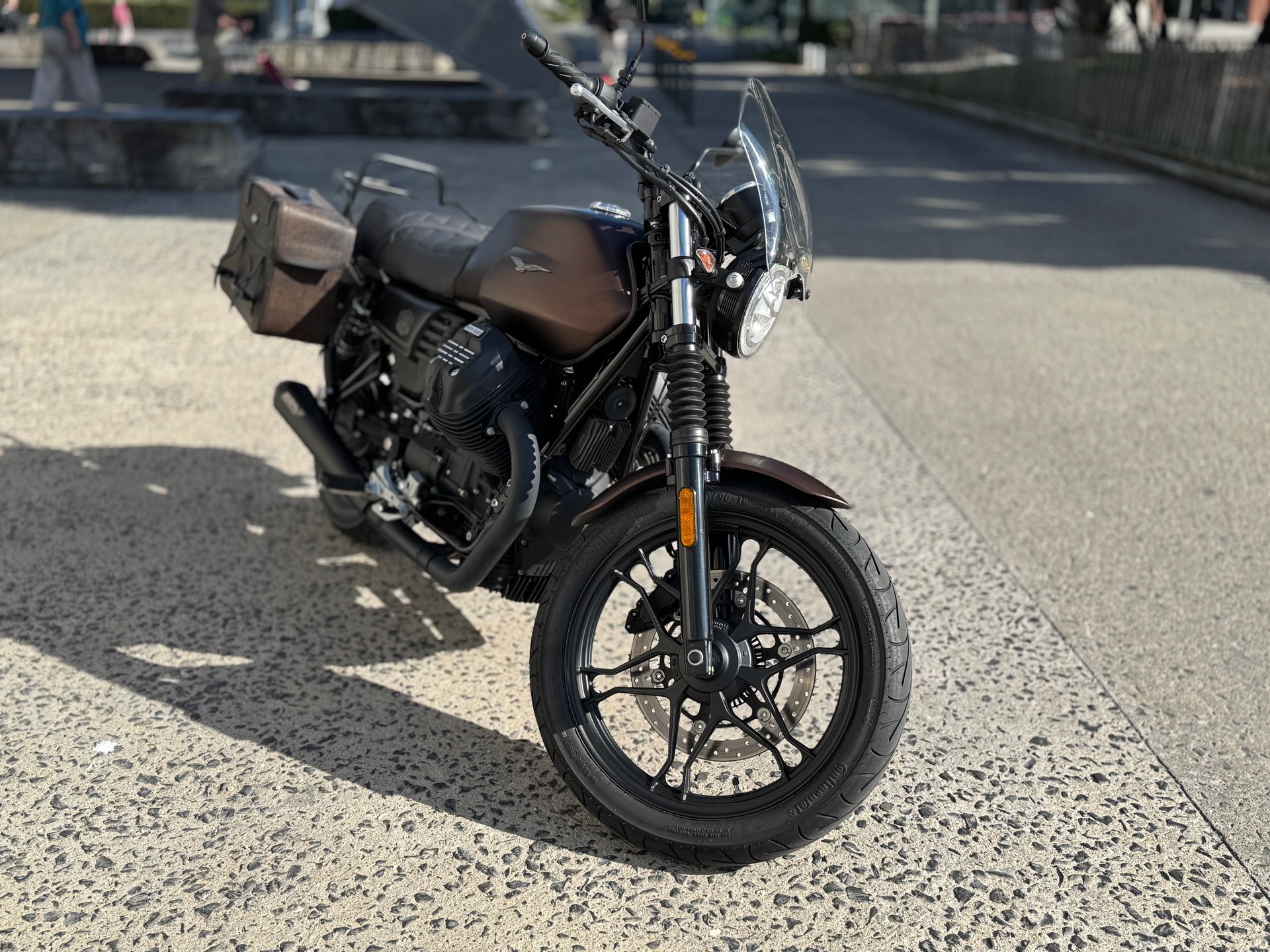 MOTO GUZZI V7 III Stone S-image-2