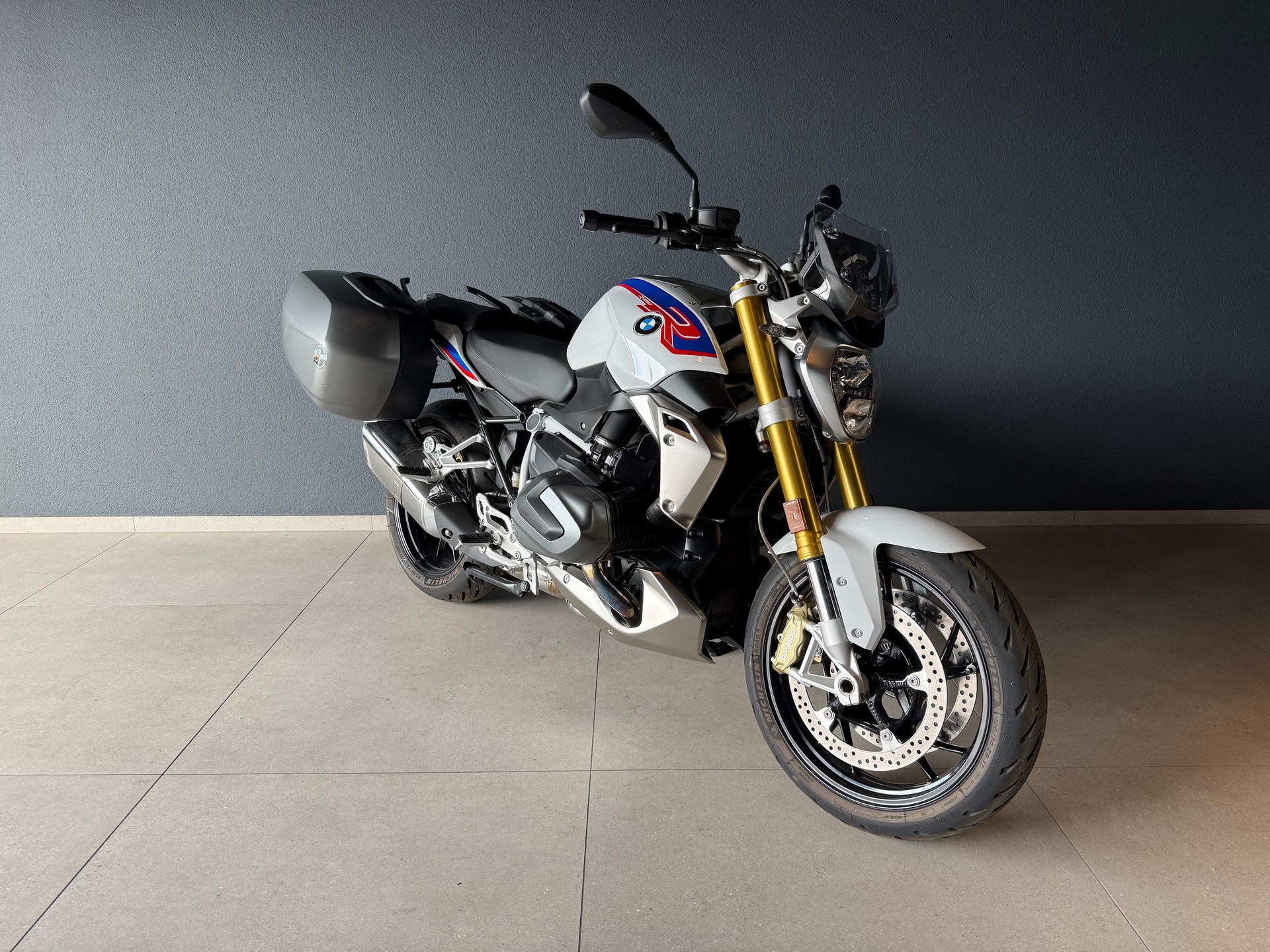 BMW R 1250 R ABS-image-1