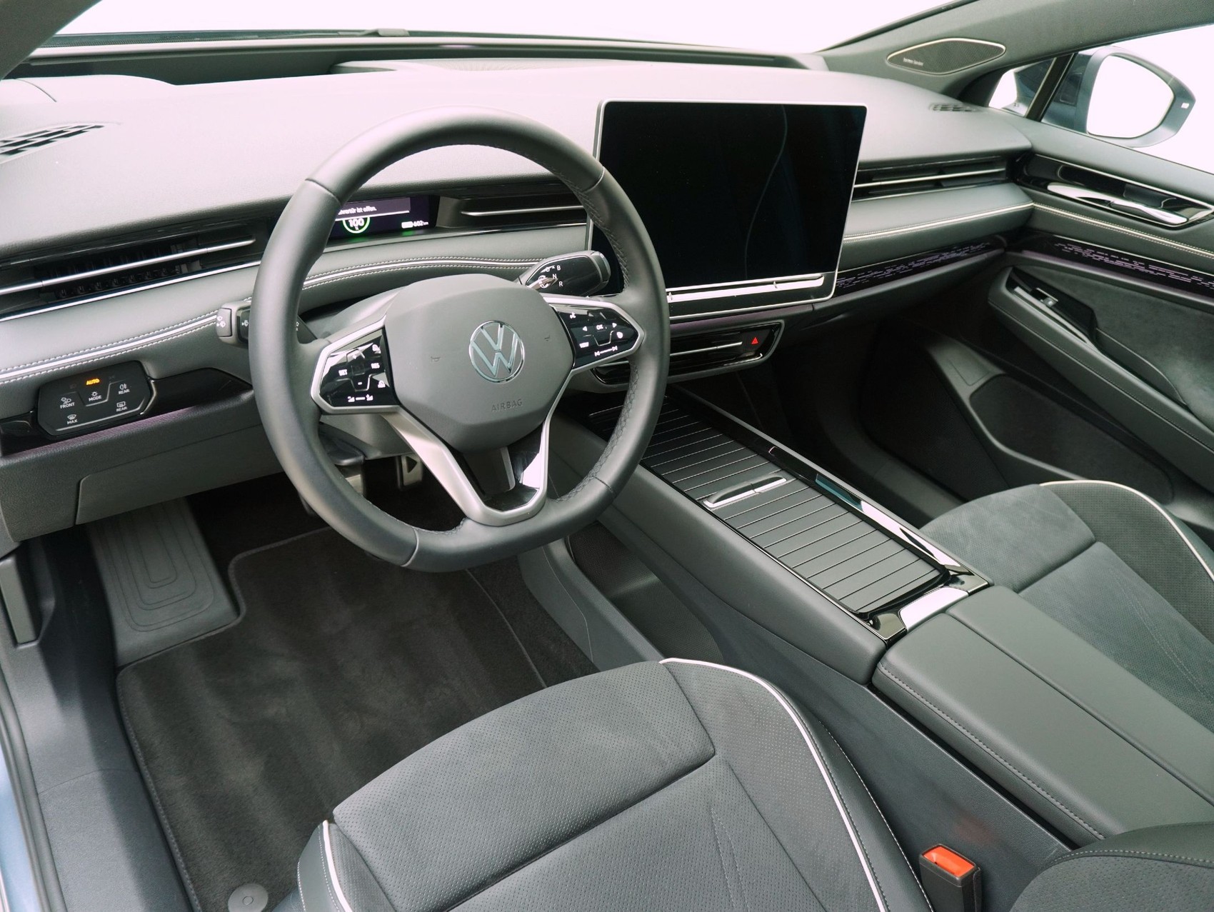 VW ID.7 Tourer 77kWh Pro **VW Werksgarantie bis 01/2028**-image-9