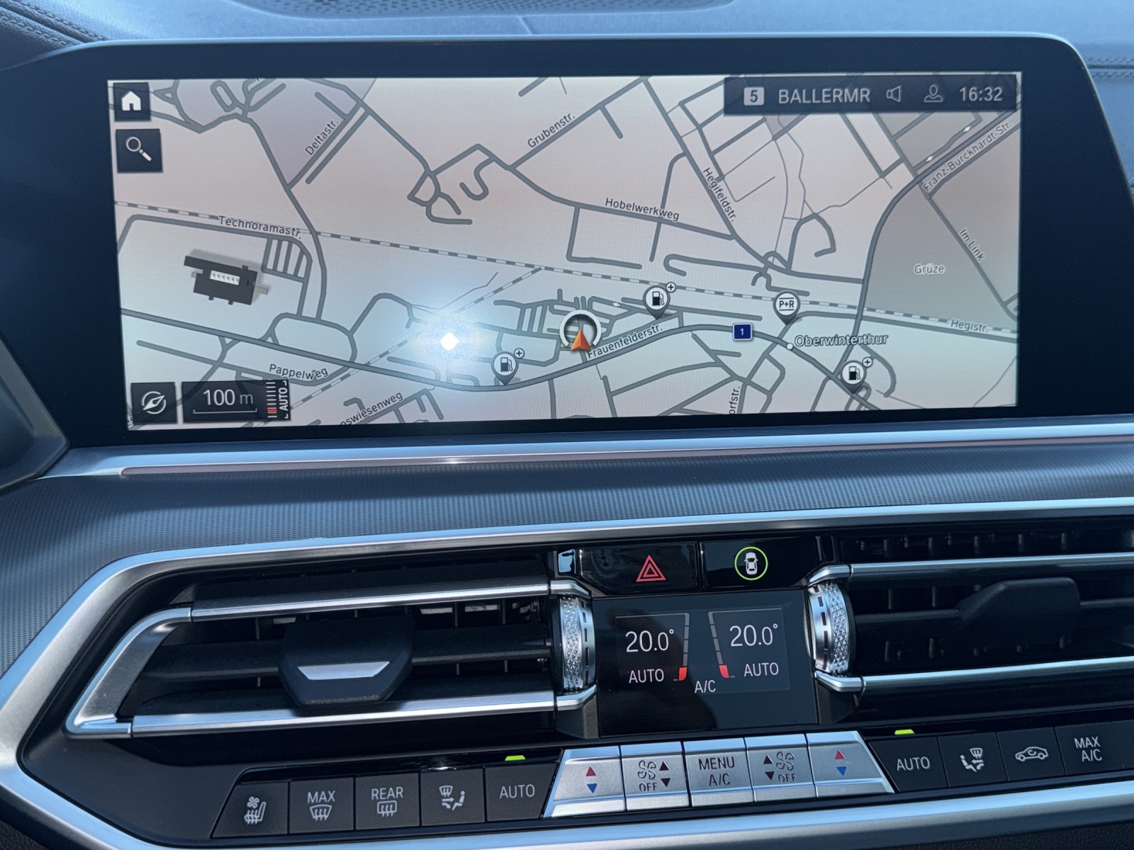 BMW X5 40d xDrive PANORAMA GLASDACH-image-12