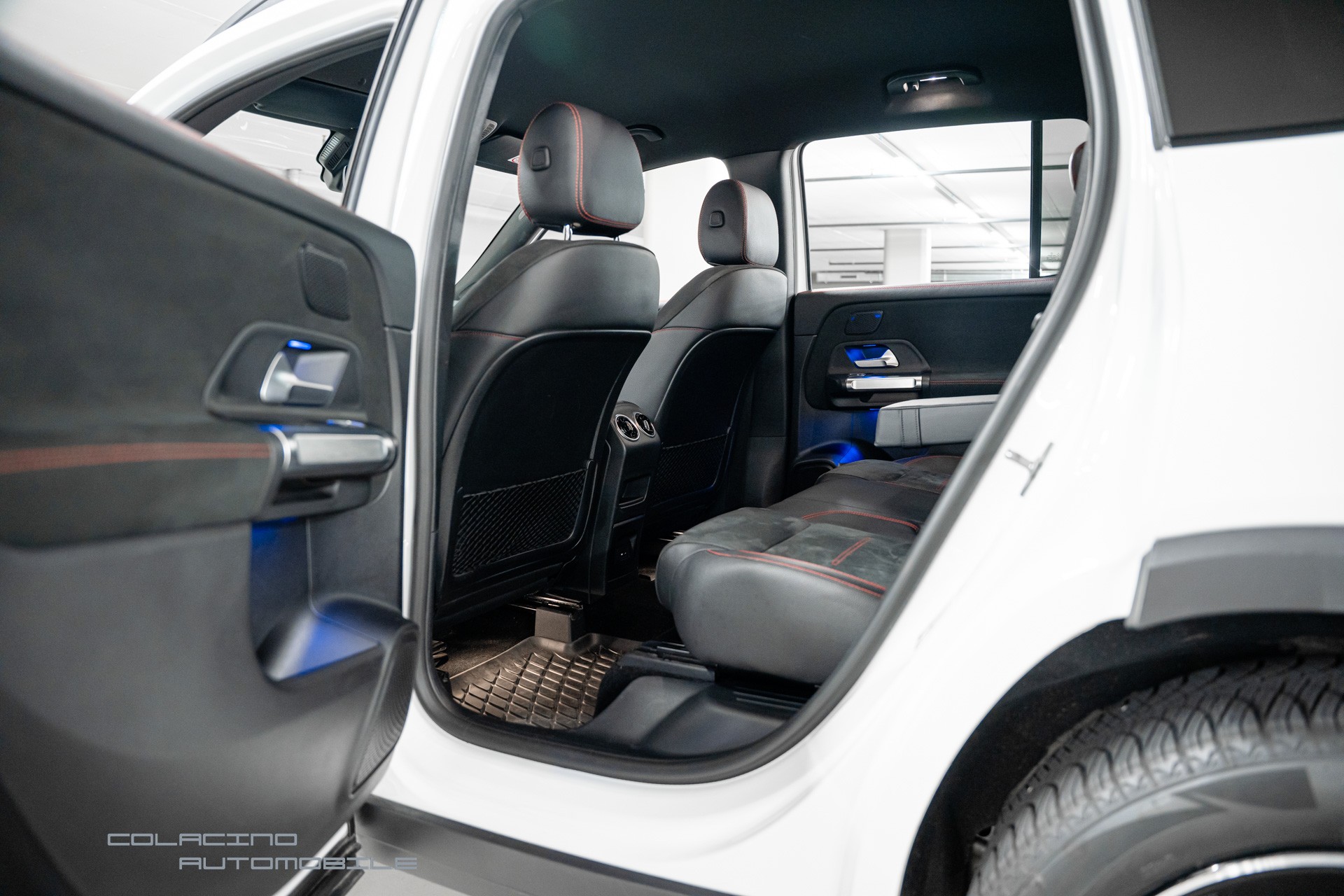 MERCEDES-BENZ GLB 250 AMG Line 4 MATIC 8G-Tronic-image-15