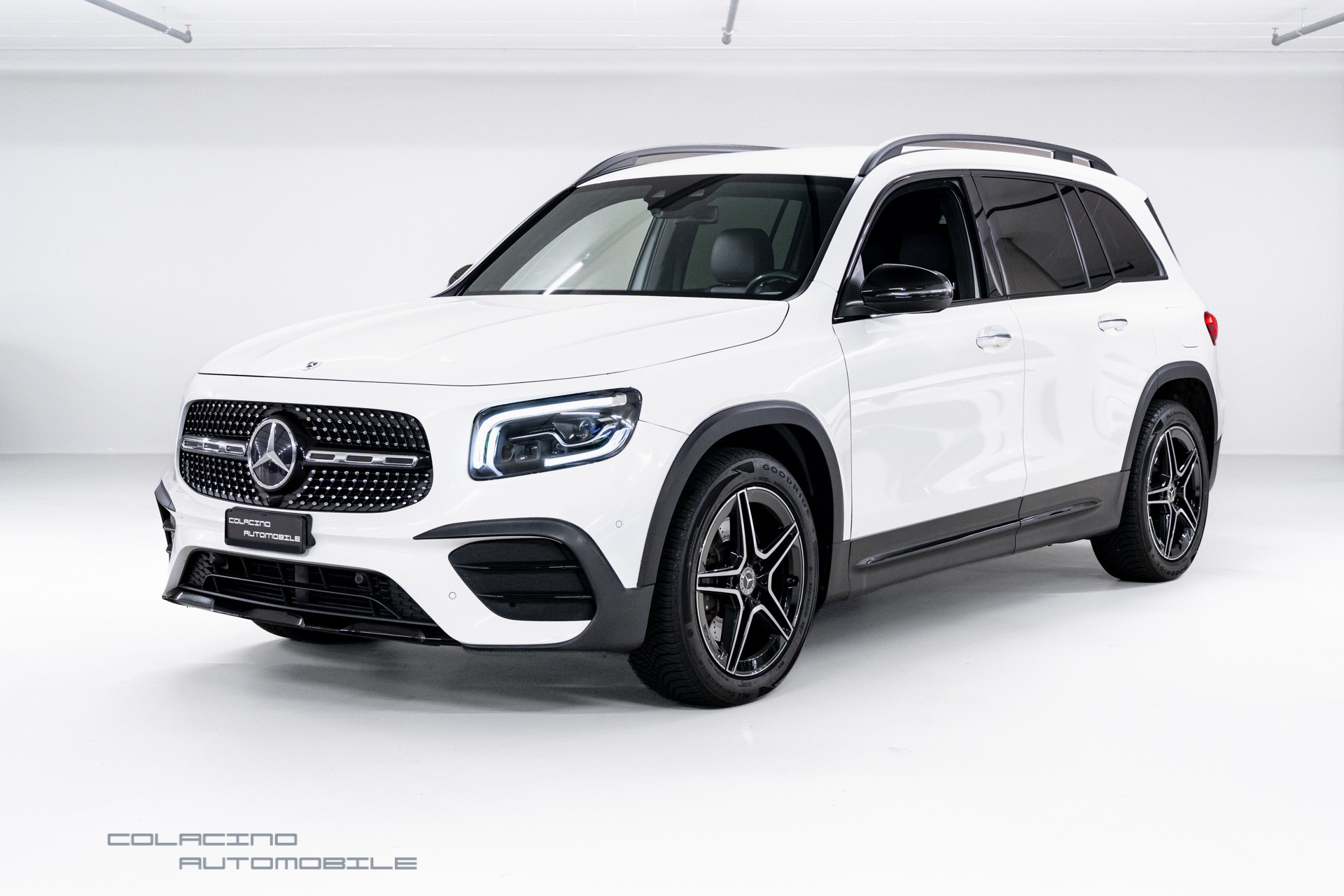 MERCEDES-BENZ GLB 250 AMG Line 4 MATIC 8G-Tronic