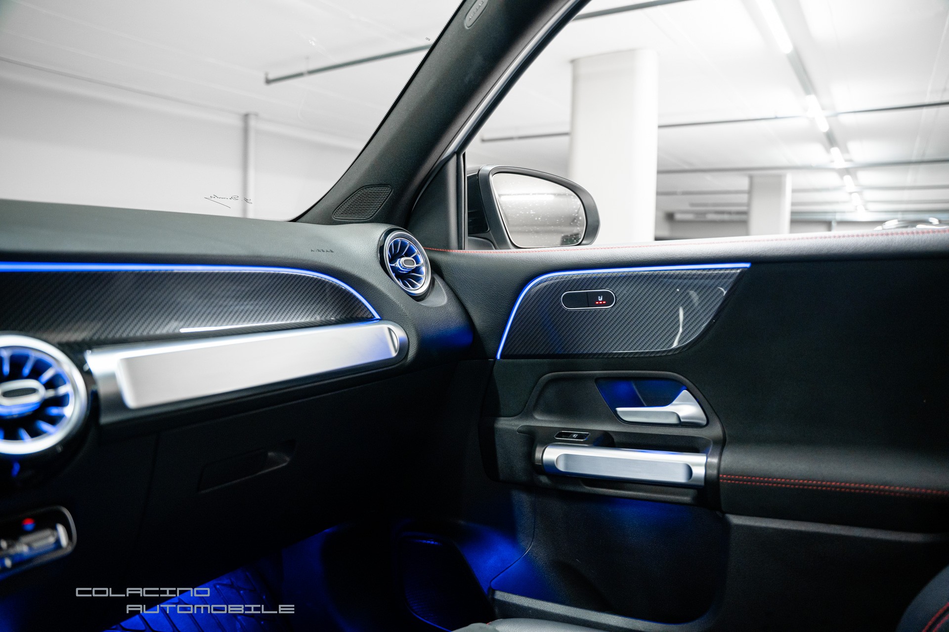 MERCEDES-BENZ GLB 250 AMG Line 4 MATIC 8G-Tronic-image-22