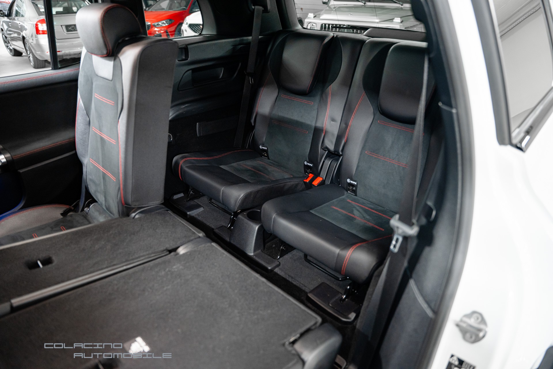 MERCEDES-BENZ GLB 250 AMG Line 4 MATIC 8G-Tronic-image-16