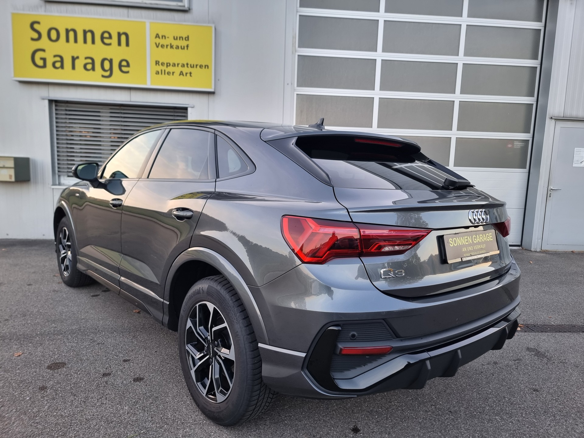 AUDI Q3 Sportback 35 TFSI S line Attraction S-tronic-image-9
