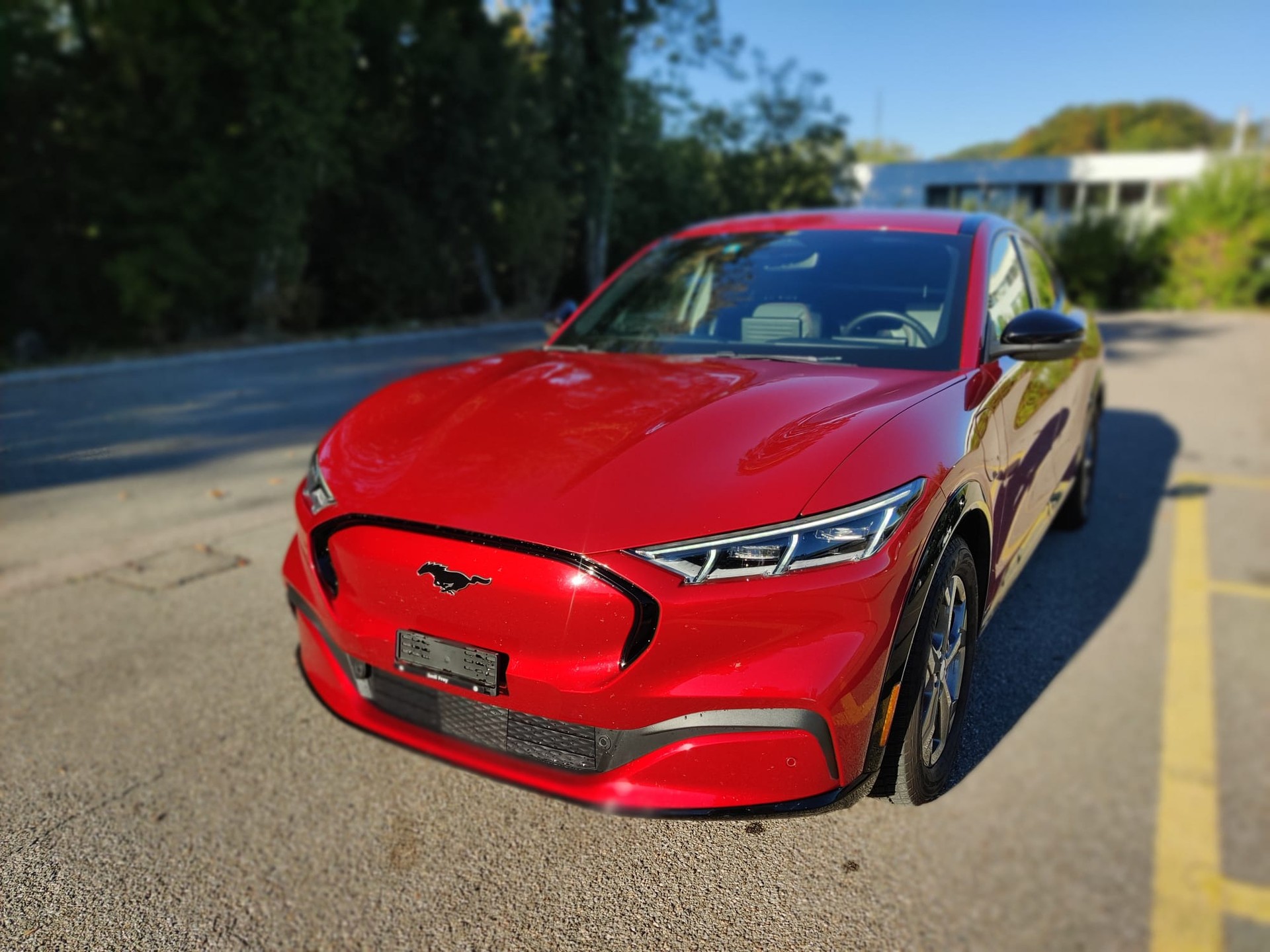 FORD Mustang MACH-E AWD 72.6 kWh-image-1