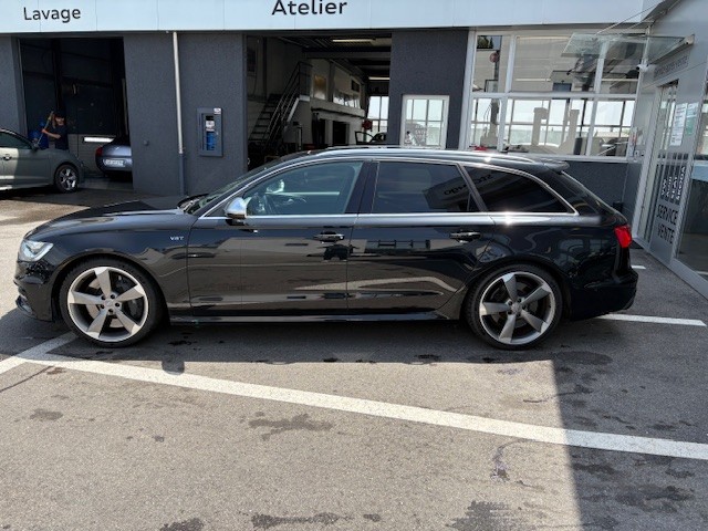 AUDI S6 Avant 4.0 V8 TFSI quattro S-Tronic-image-5