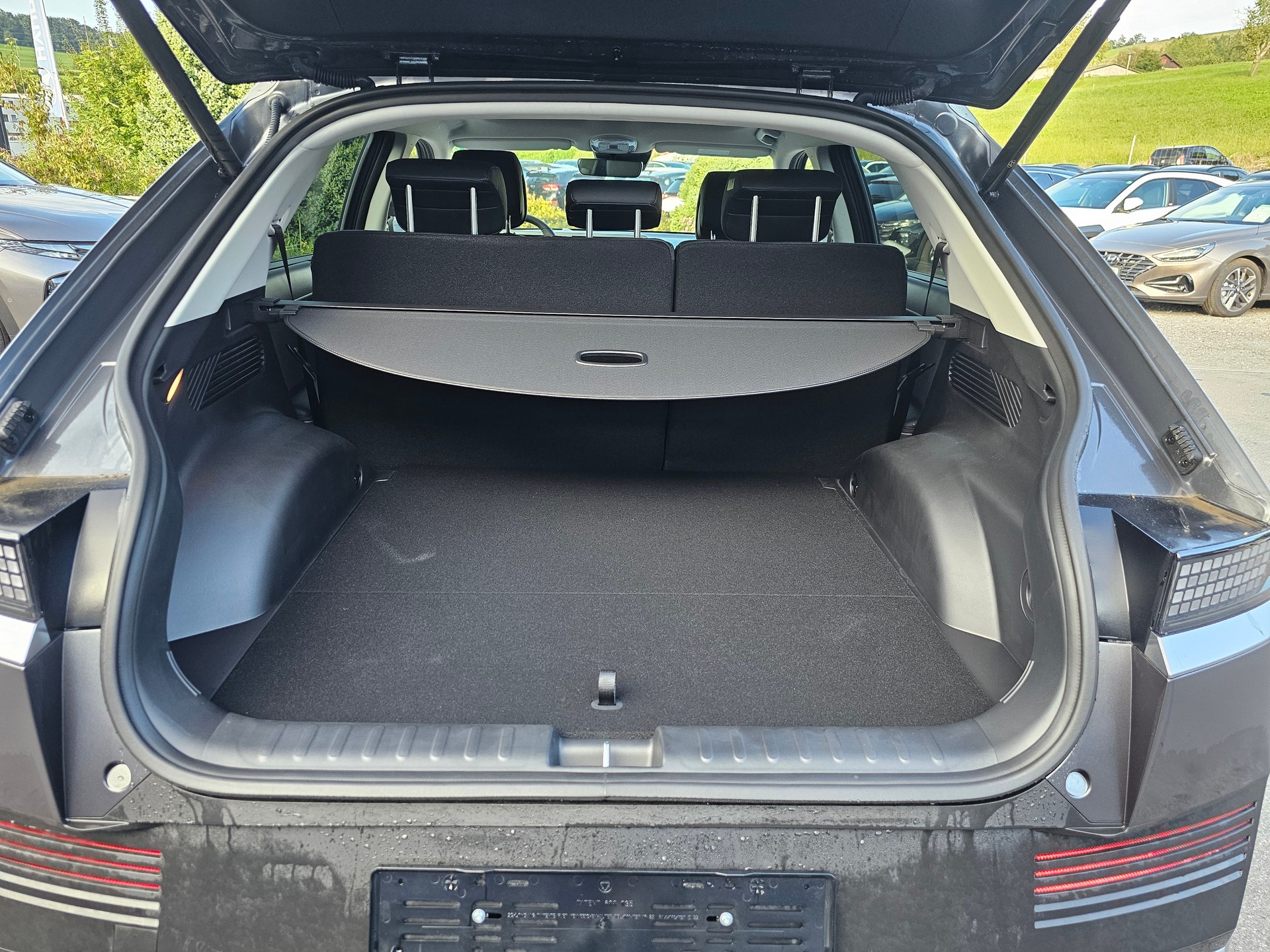 HYUNDAI Ioniq 5 77kWh Vertex 2WD-image-6