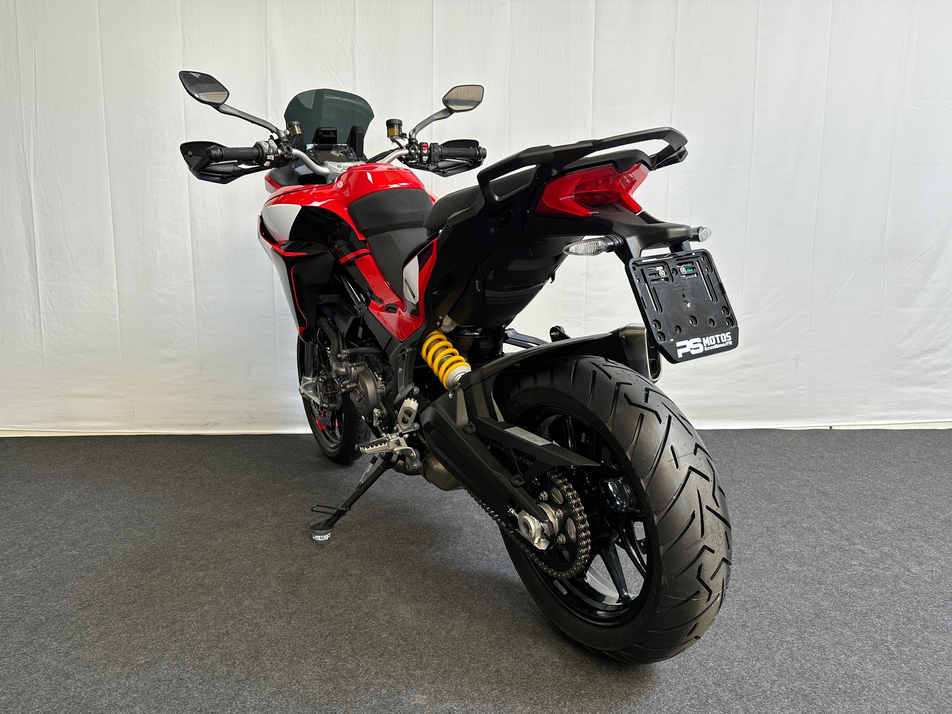 DUCATI Multistrada V2 S-image-4