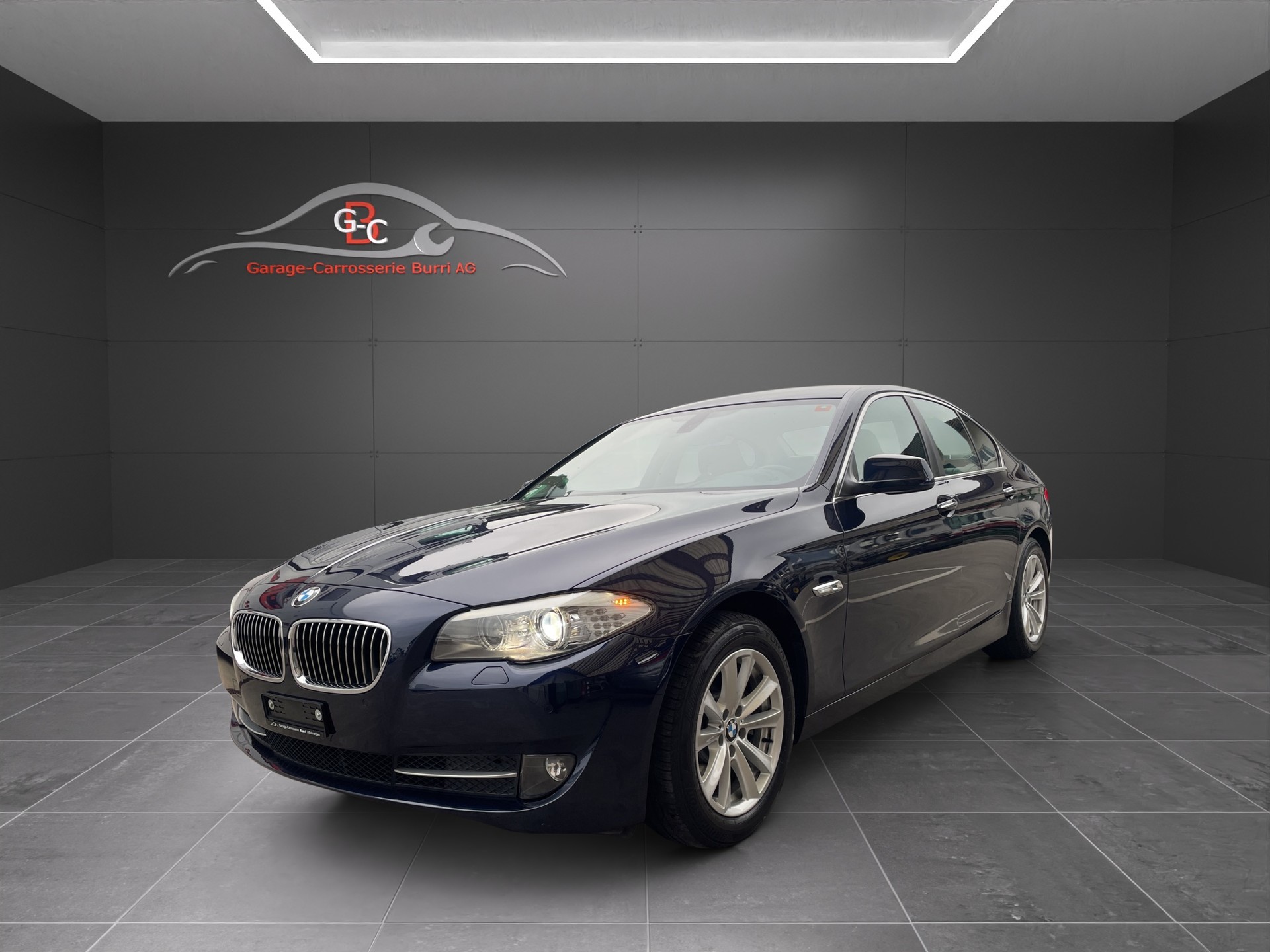 BMW 528i xDrive Steptronic