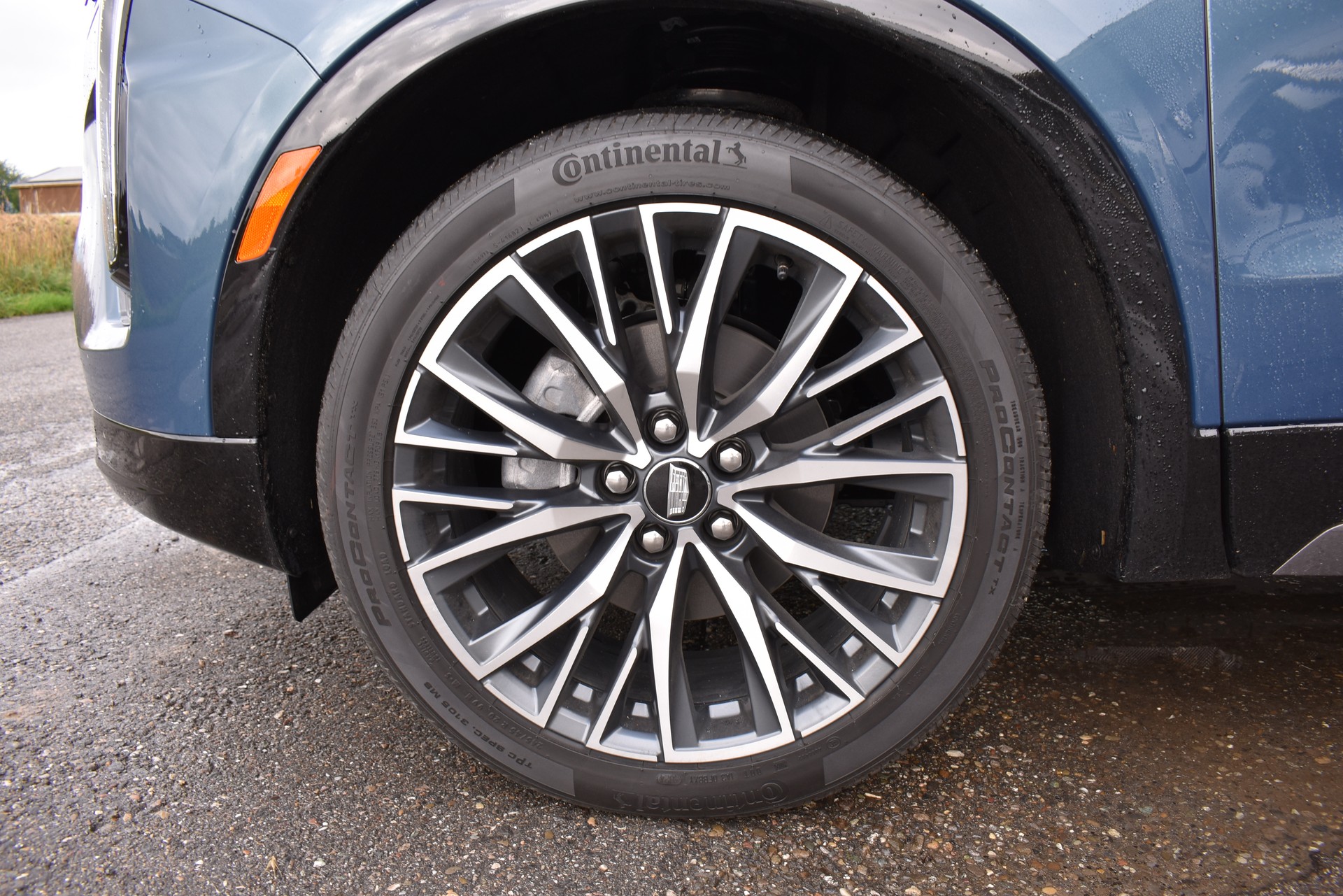 CADILLAC XT4 Sport-image-12