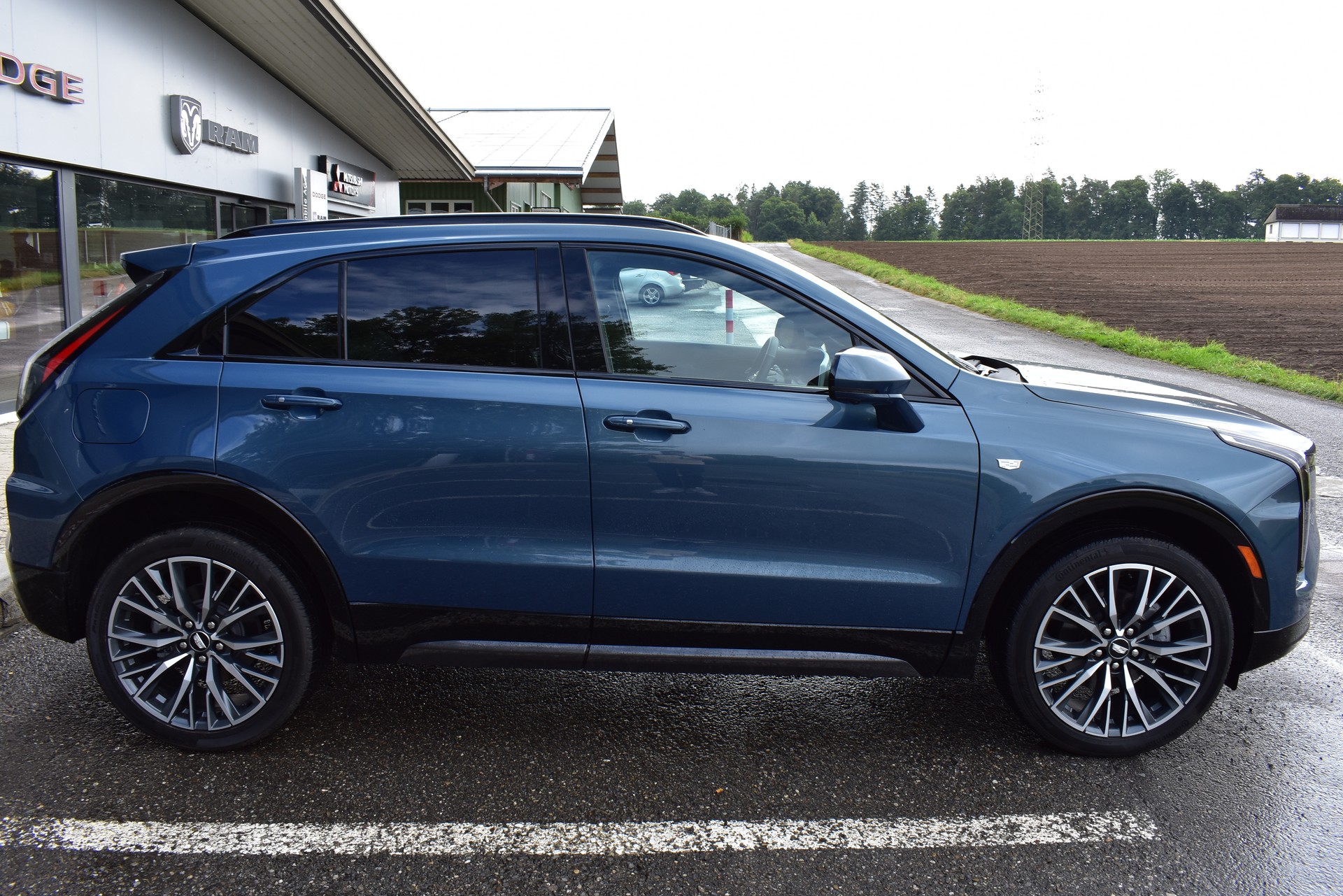CADILLAC XT4 Sport-image-4