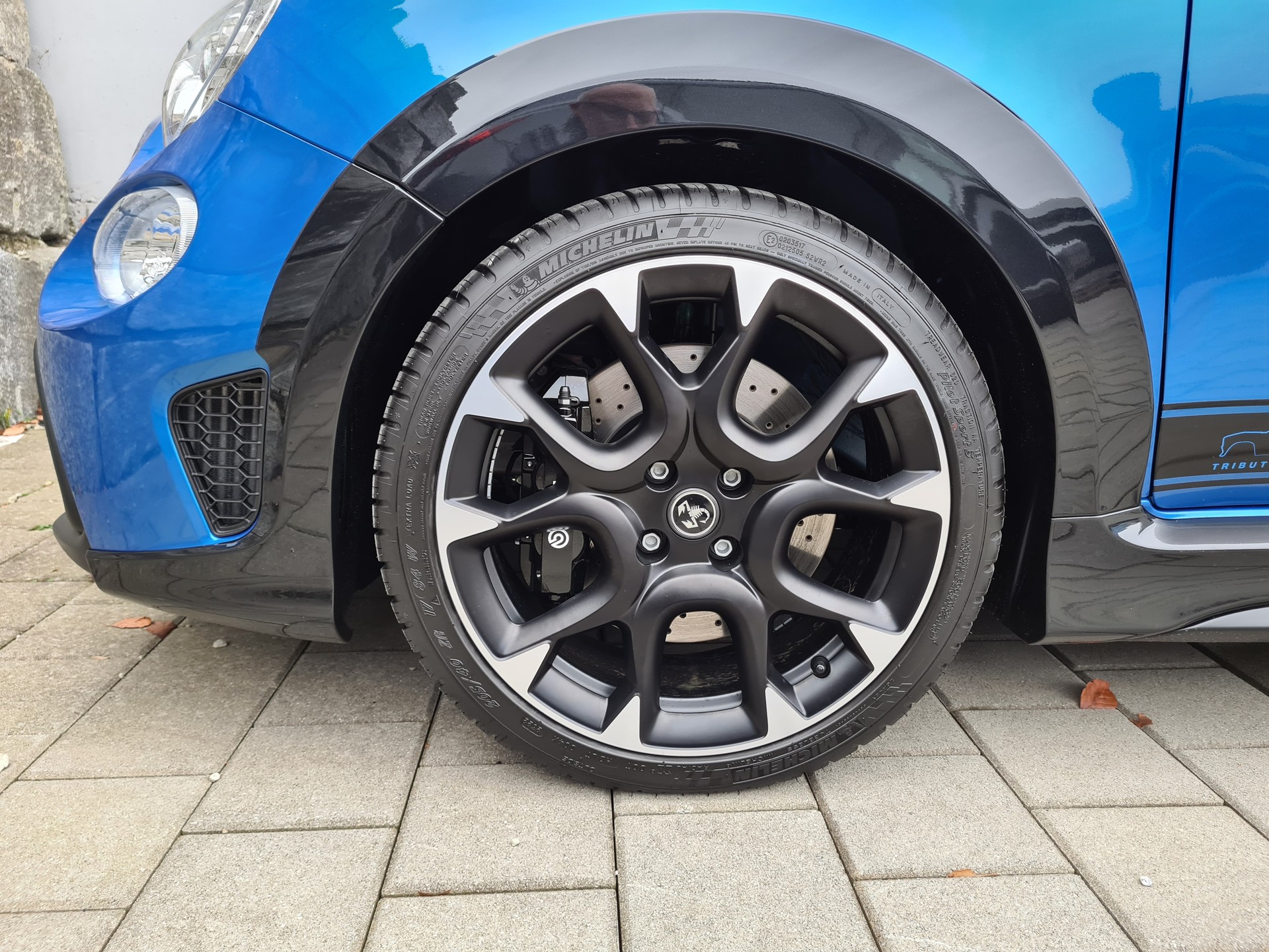 FIAT 695 1.4 16V Turbo Abarth 131 Rally Tributo-image-9
