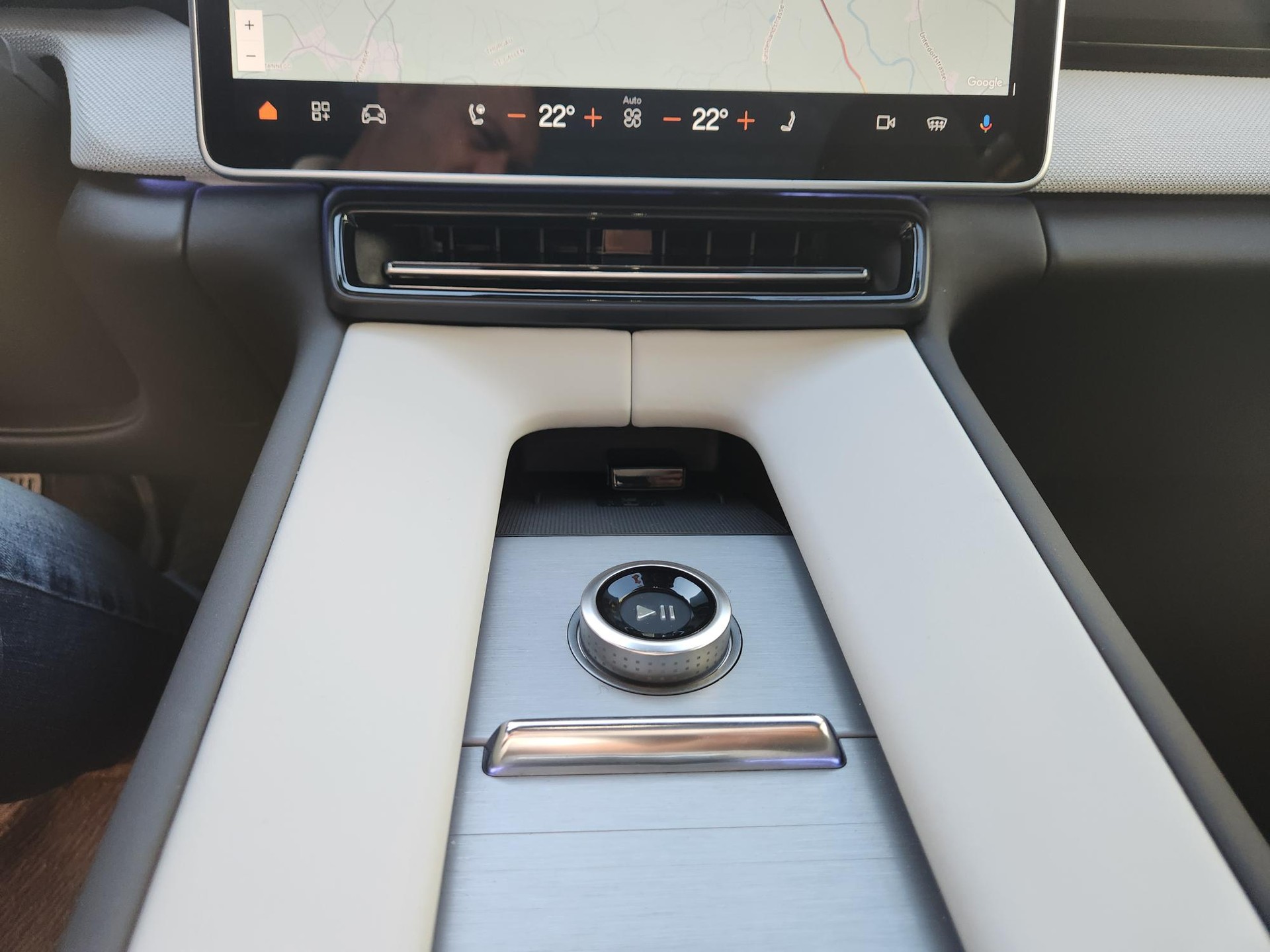 POLESTAR Polestar 4 Long Range Single 100kWh ** GRATIS SERVICE -PILOT PAKET -21 ZOLL -PANORAMA -ASSIS.PAKET -GARANTIE BIS 04.2032-image-11