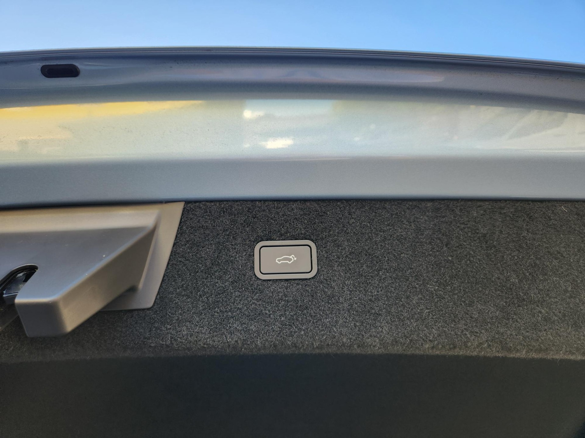 POLESTAR Polestar 4 Long Range Single 100kWh ** GRATIS SERVICE -PILOT PAKET -21 ZOLL -PANORAMA -ASSIS.PAKET -GARANTIE BIS 04.2032-image-31