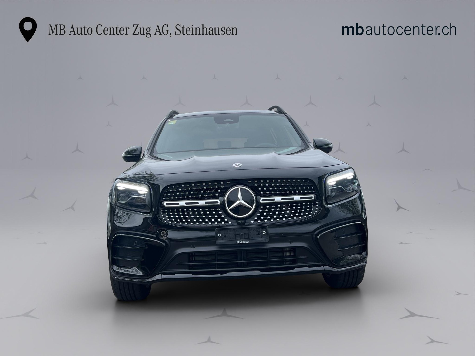MERCEDES-BENZ GLB 250 AMG Line 4matic-showroom-element-1