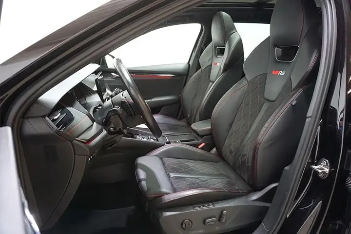 SKODA Octavia Combi 2.0 TSI DSG RS-showroom-element-3