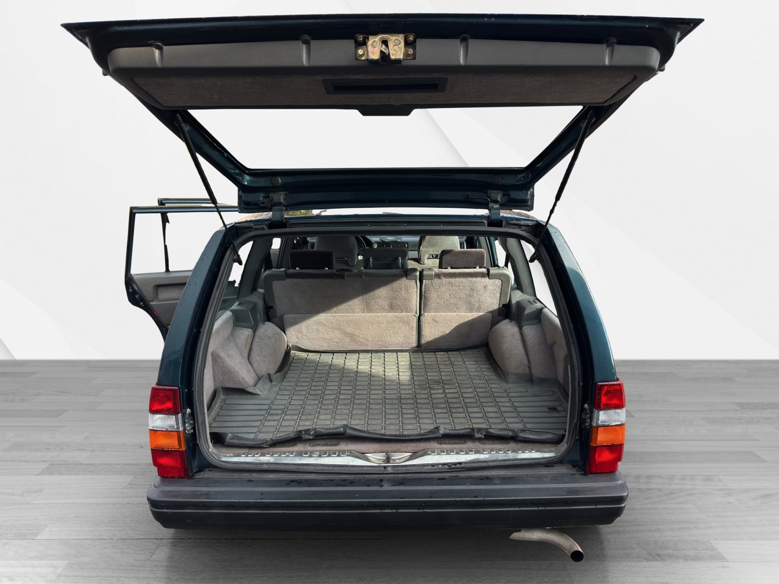 VOLVO 940 / GLE-image-18