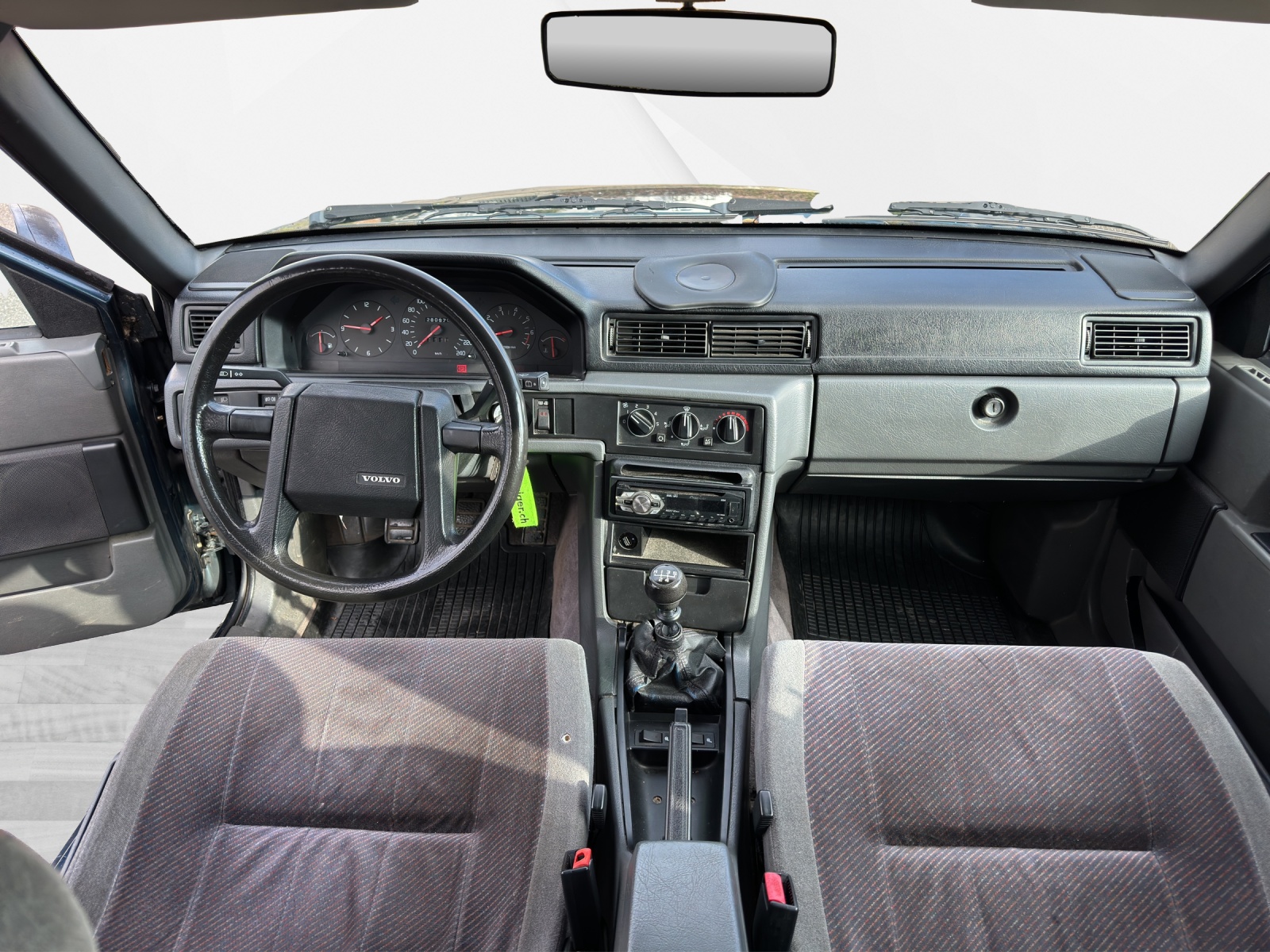 VOLVO 940 / GLE-image-13