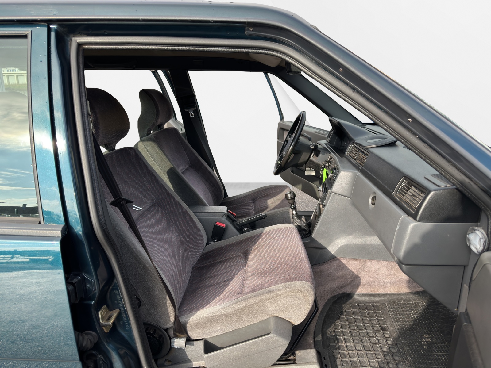 VOLVO 940 / GLE-image-16
