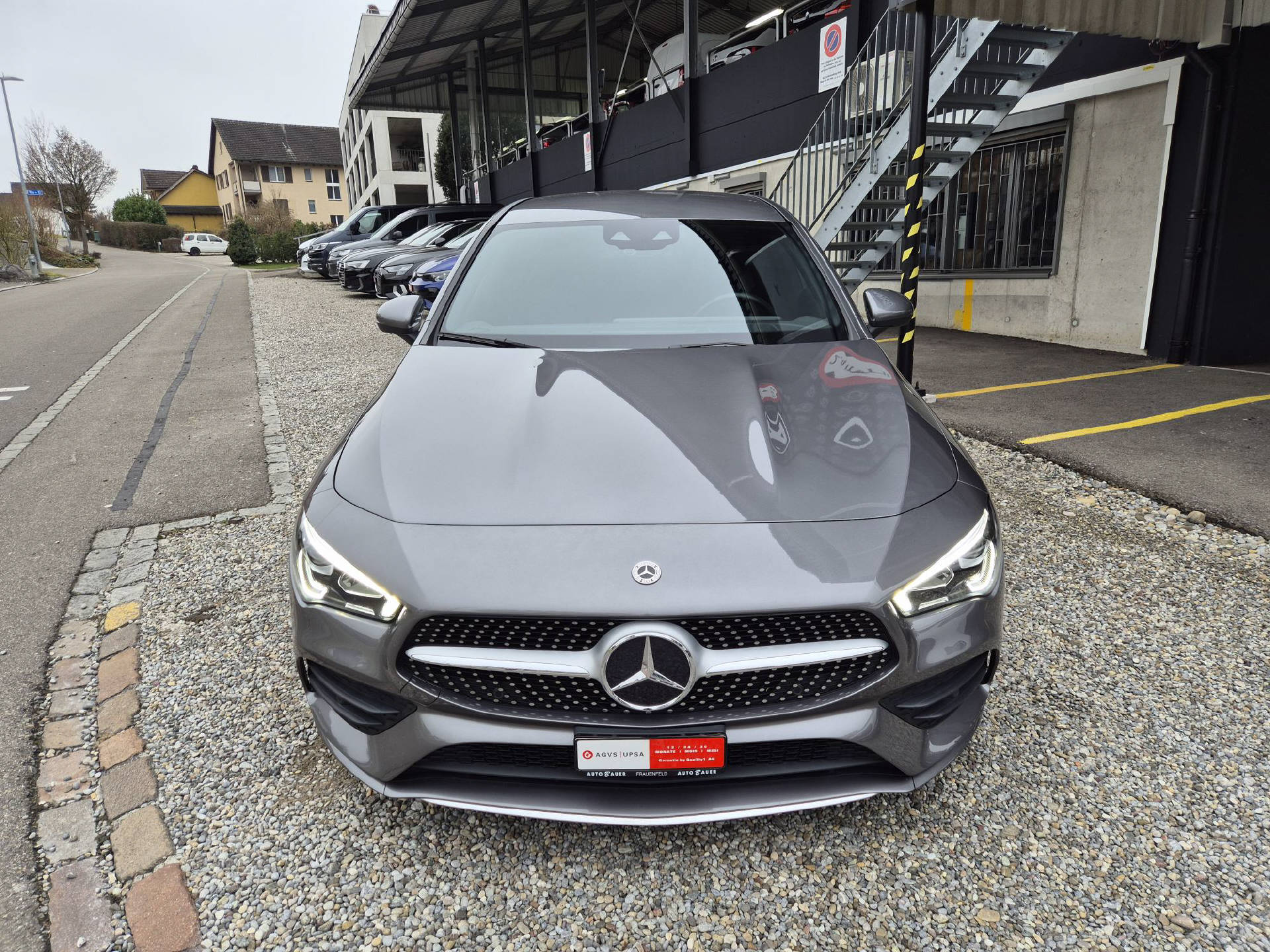 MERCEDES-BENZ CLA 250 AMG Line 4matic Shooting Brake-image-2