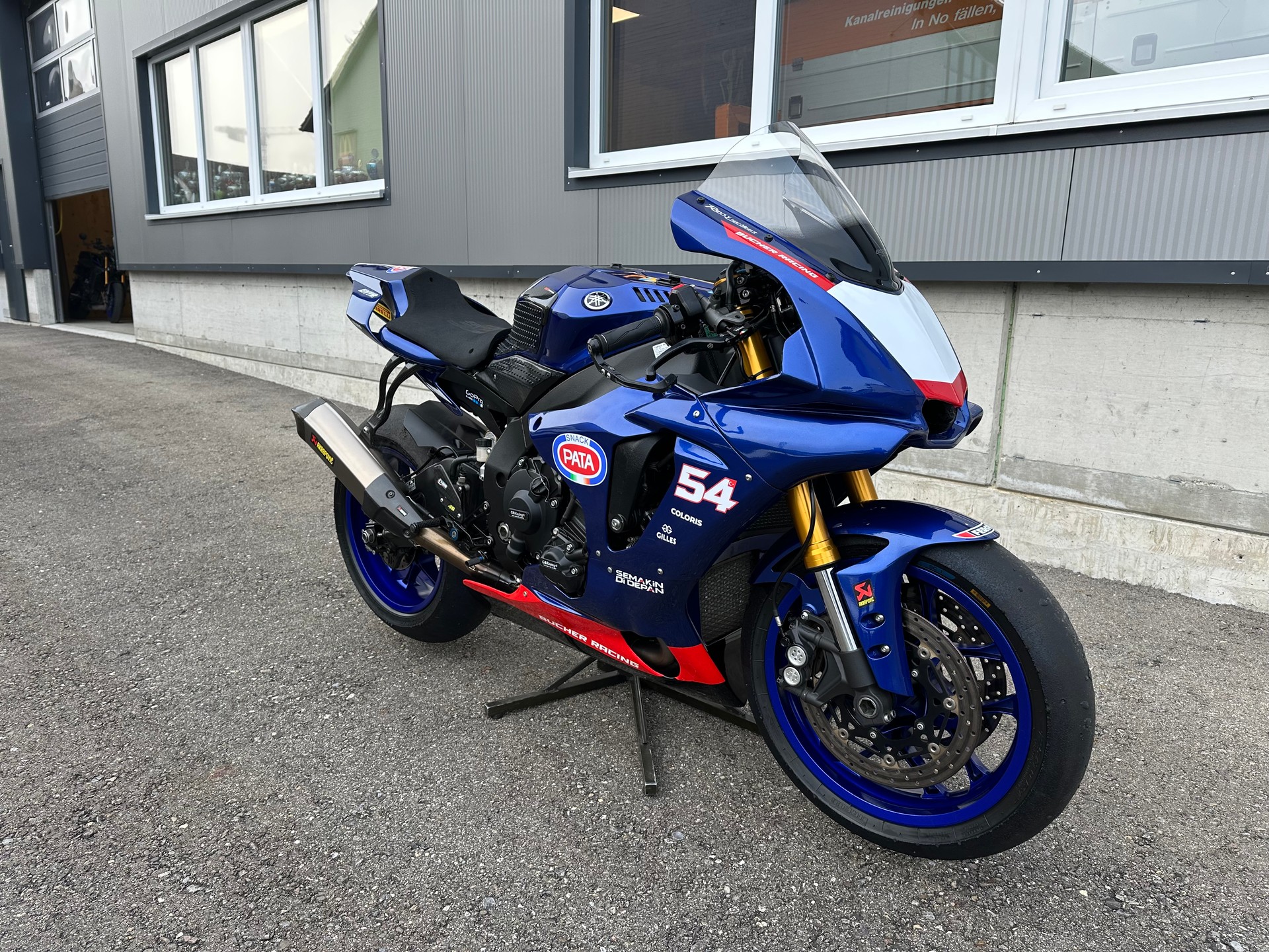 YAMAHA YZF-R1 ABS-image-1