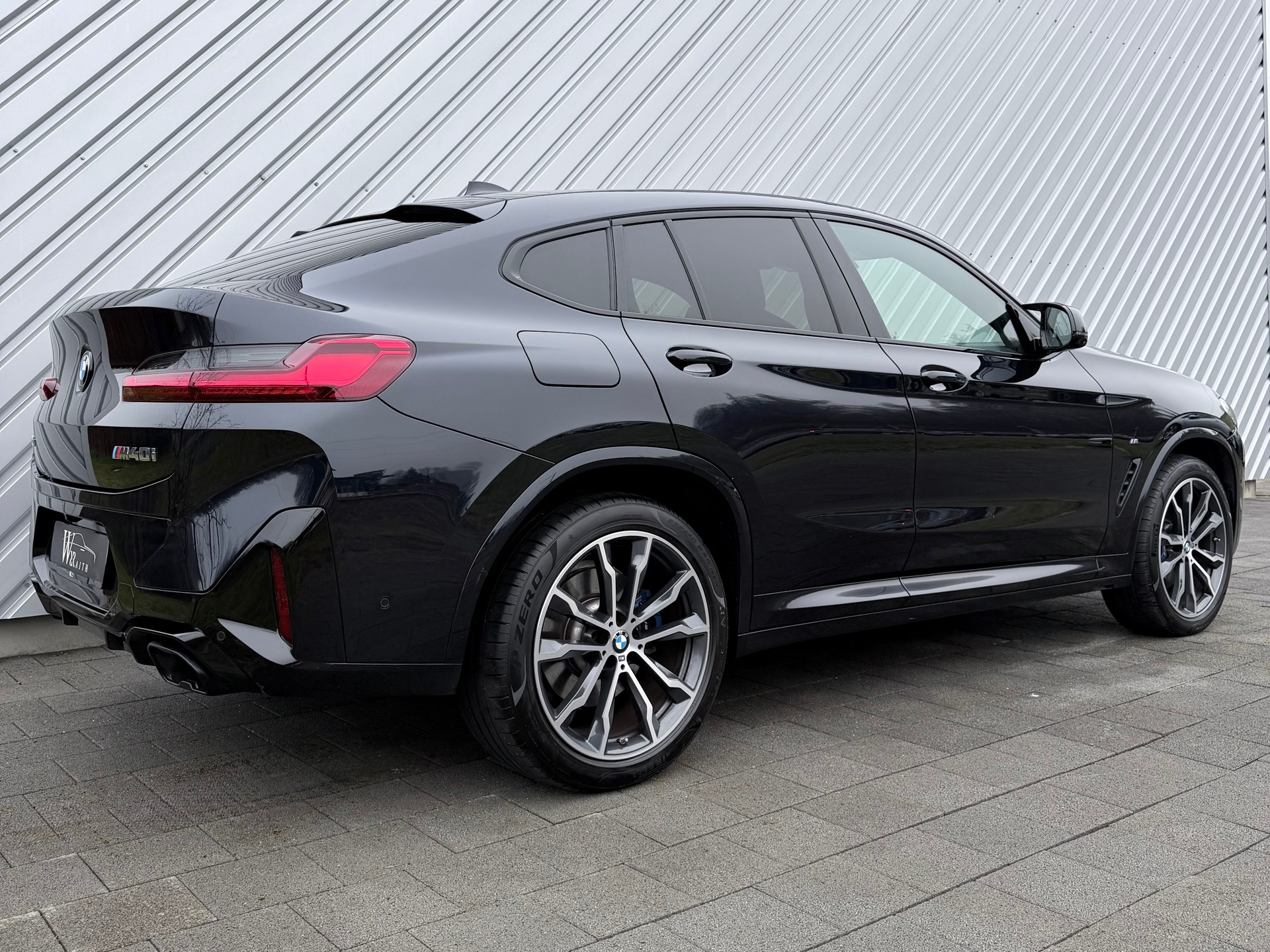BMW X4 M40i 48V Steptronic-showroom-element-2