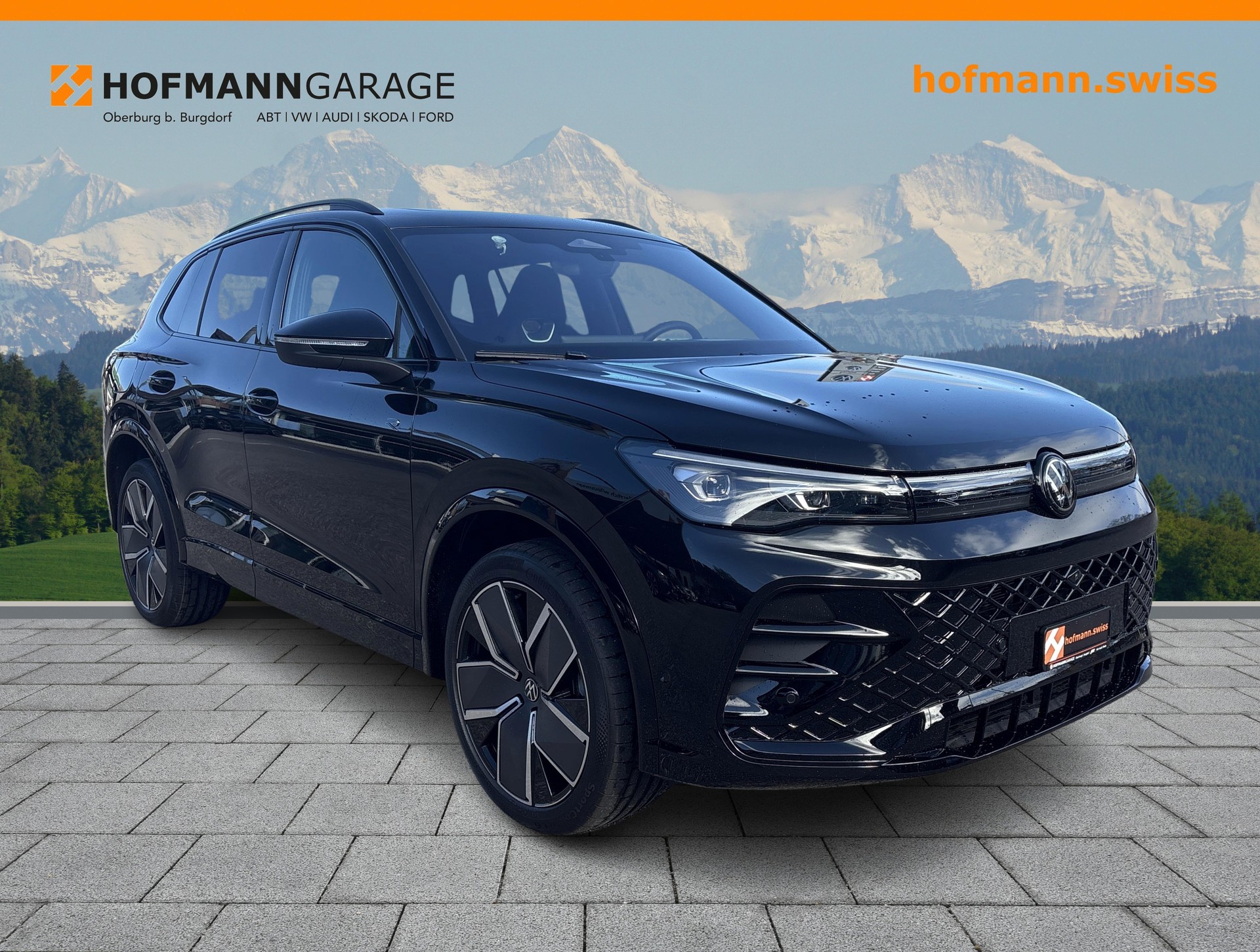 VW Tiguan 2.0 TSI DSG R-Line 4Motion-showroom-element-1