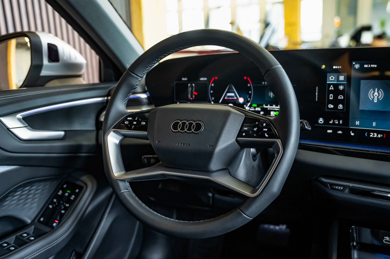 AUDI A5 Avant TFSI quattro 150 kW S tronic-image-33