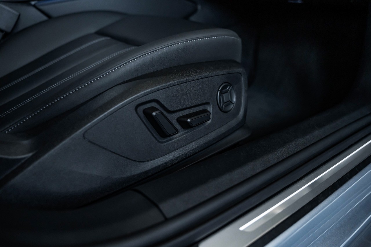 AUDI A5 Avant TFSI quattro 150 kW S tronic-image-27