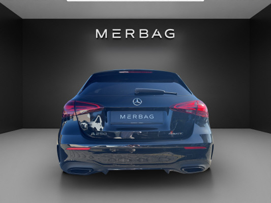 MERCEDES-BENZ A 250 4Matic 8G-DCT-image-4