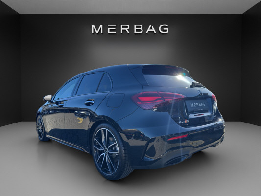 MERCEDES-BENZ A 250 4Matic 8G-DCT-image-3