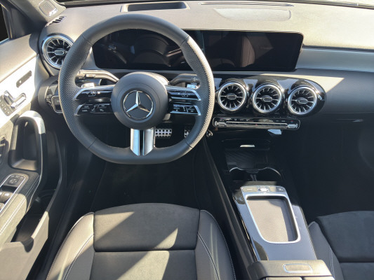 MERCEDES-BENZ A 250 4Matic 8G-DCT-image-7