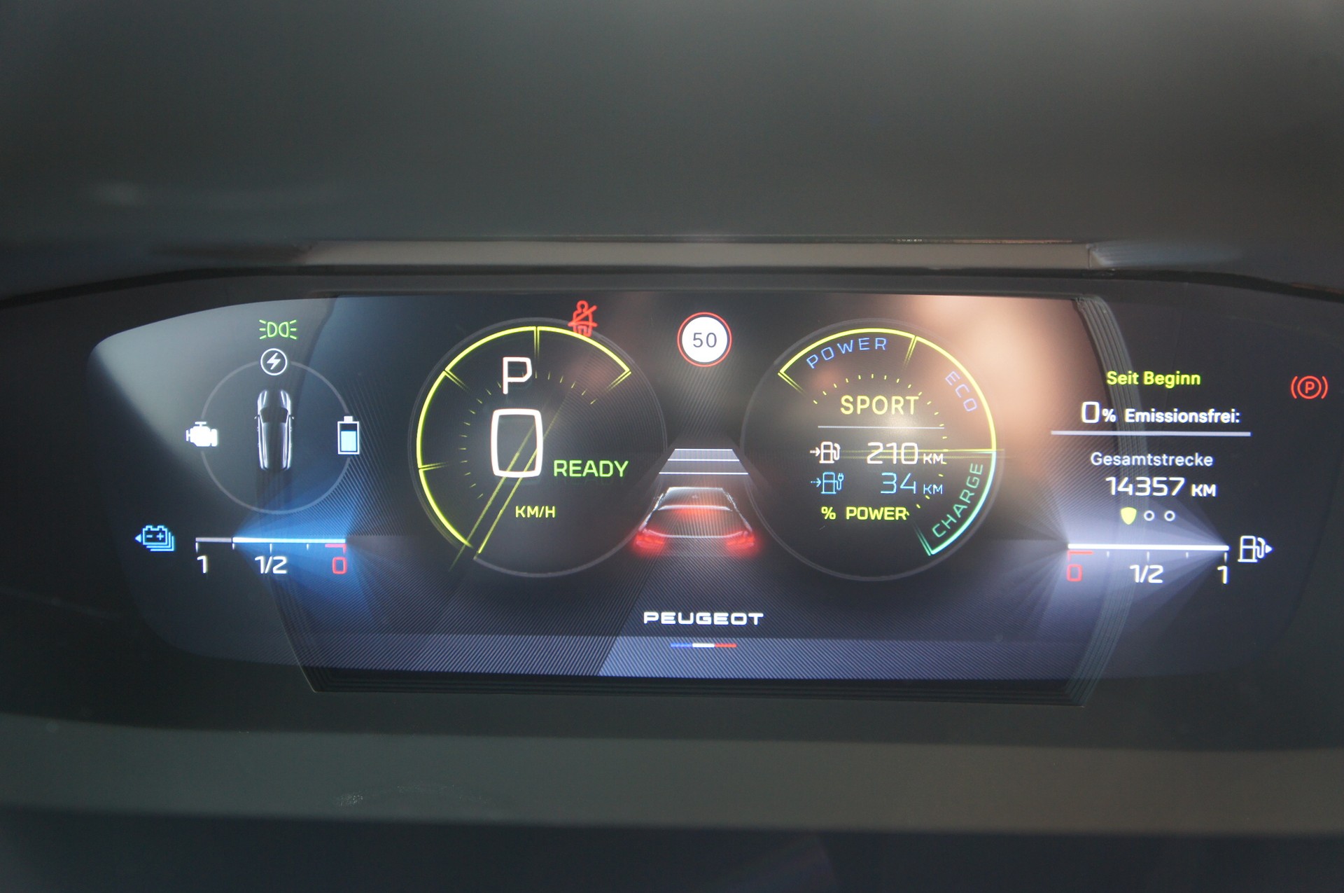 PEUGEOT 308 SW 1.6 PHEV 180 GT-image-21