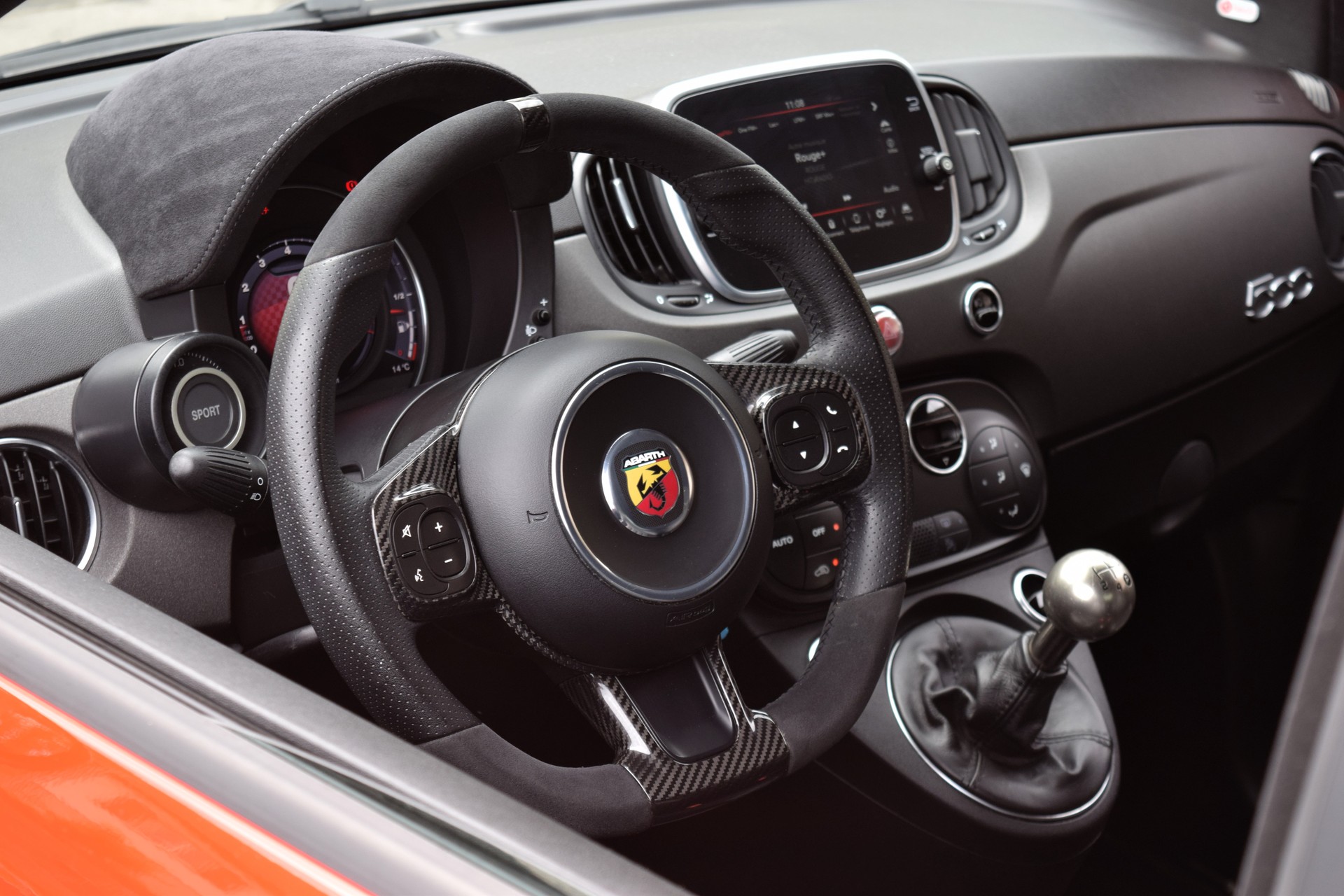 FIAT 595 1.4 16V Turbo Abarth Competizione-image-9